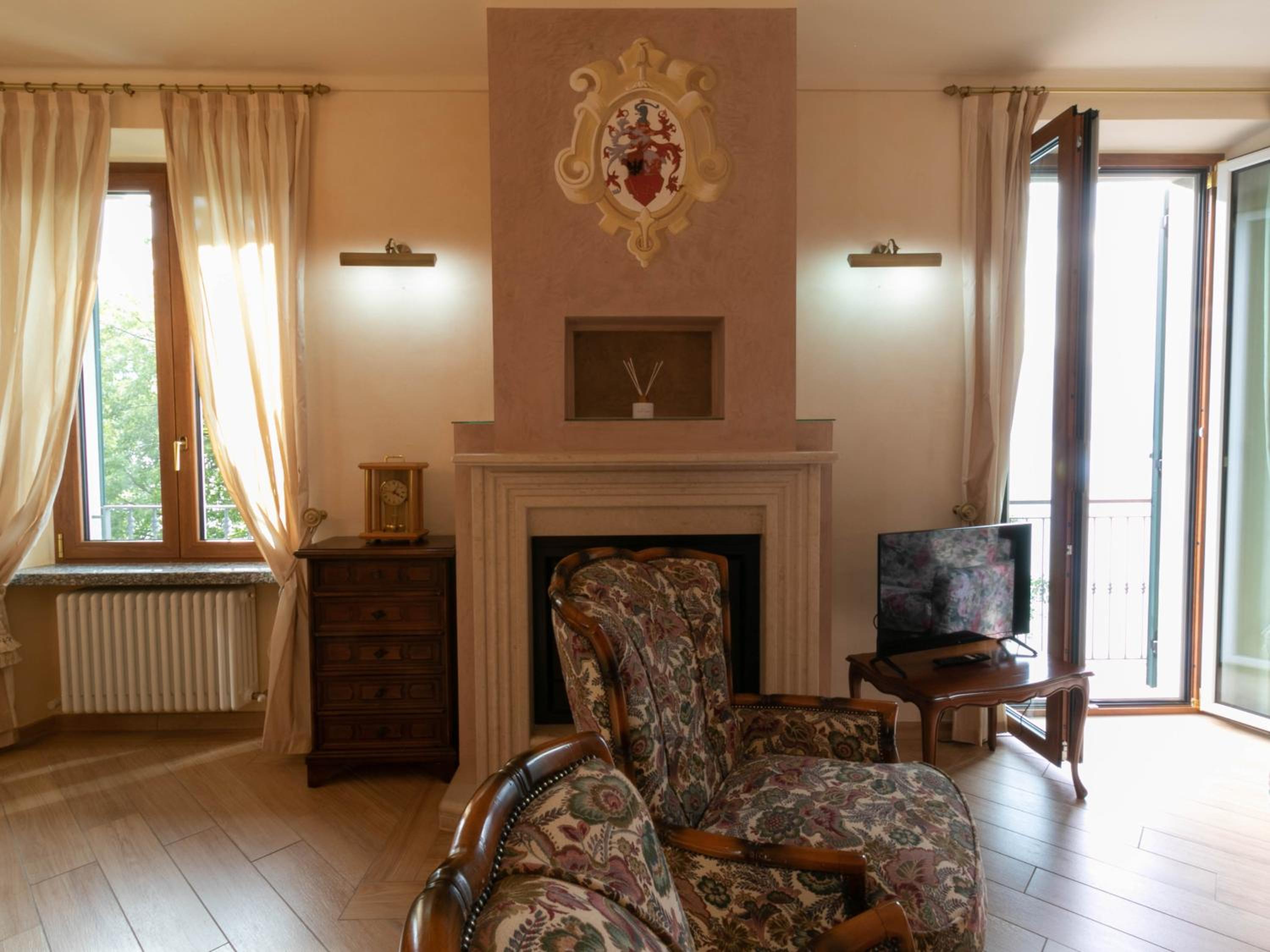 Photo 46