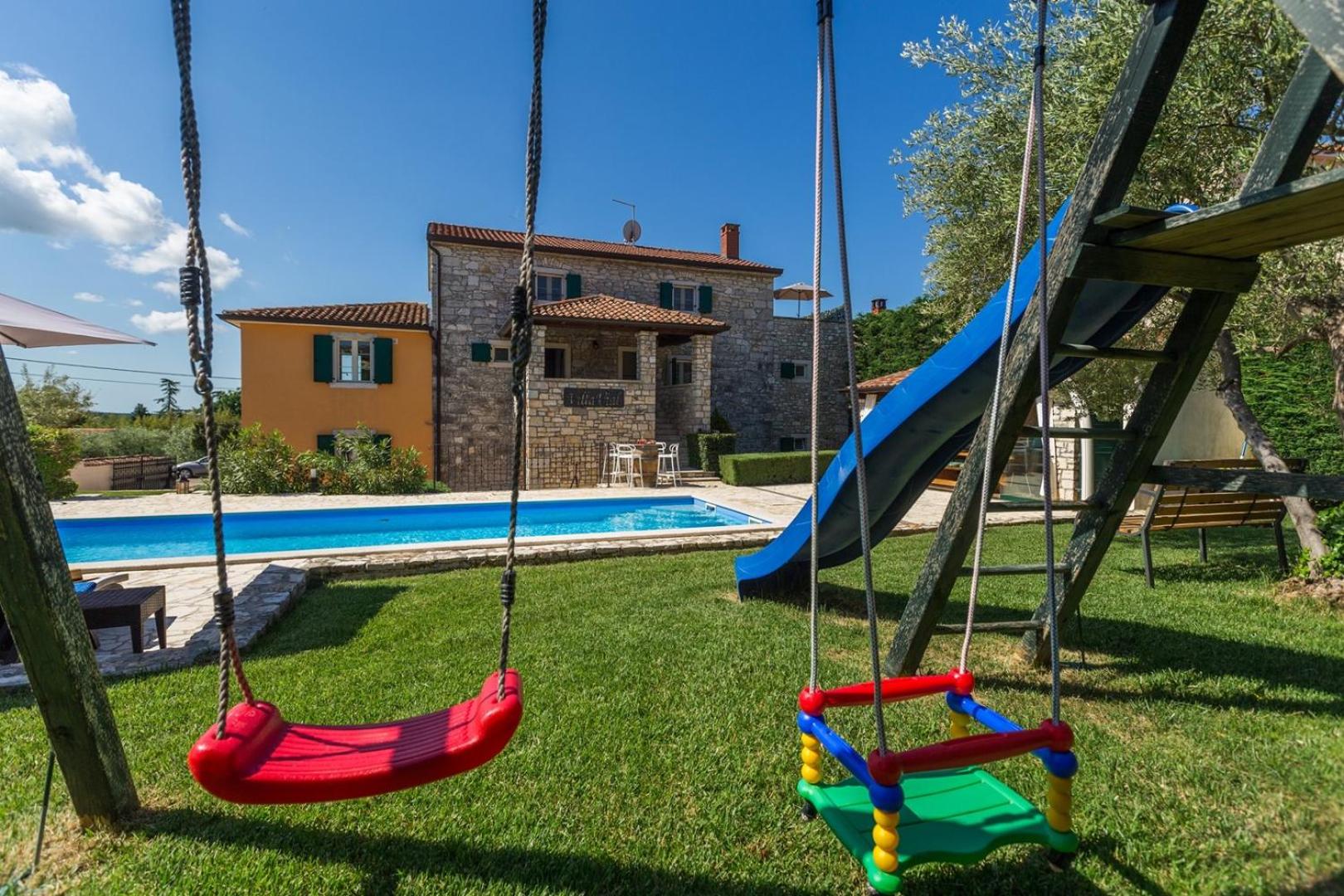 Villa Vial en Labinci — activities & amenities