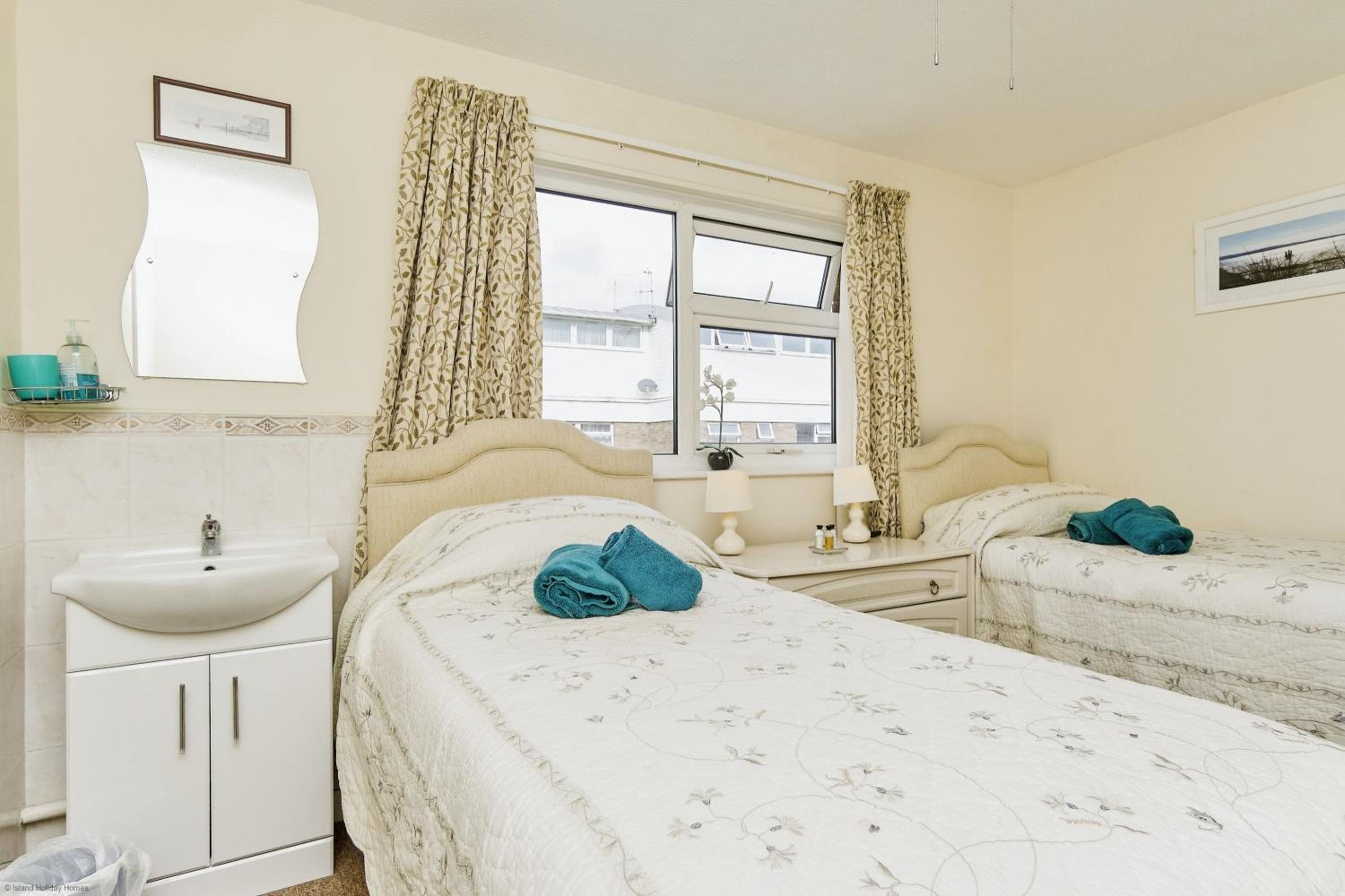 3 Harbour Strand