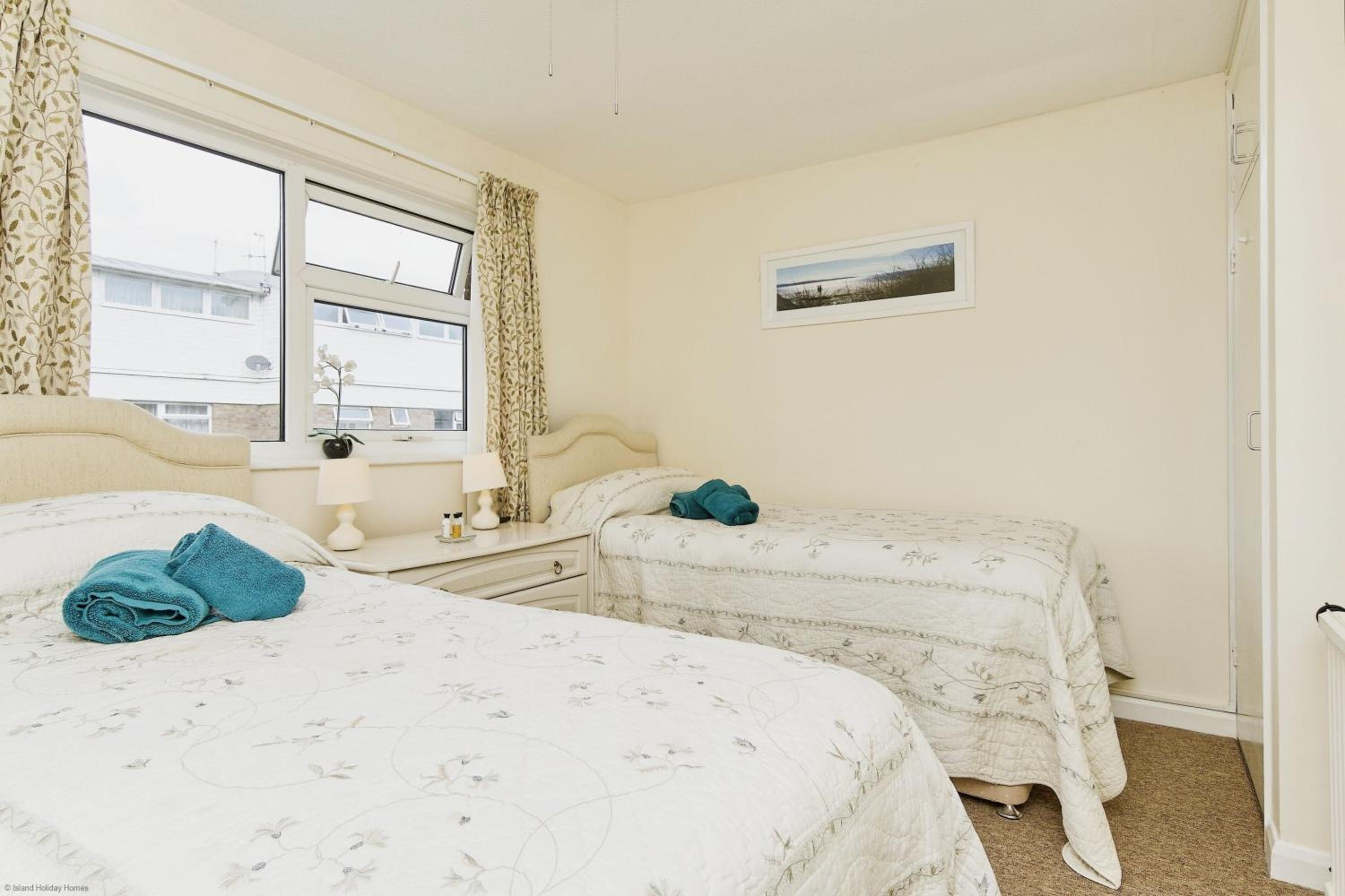 3 Harbour Strand