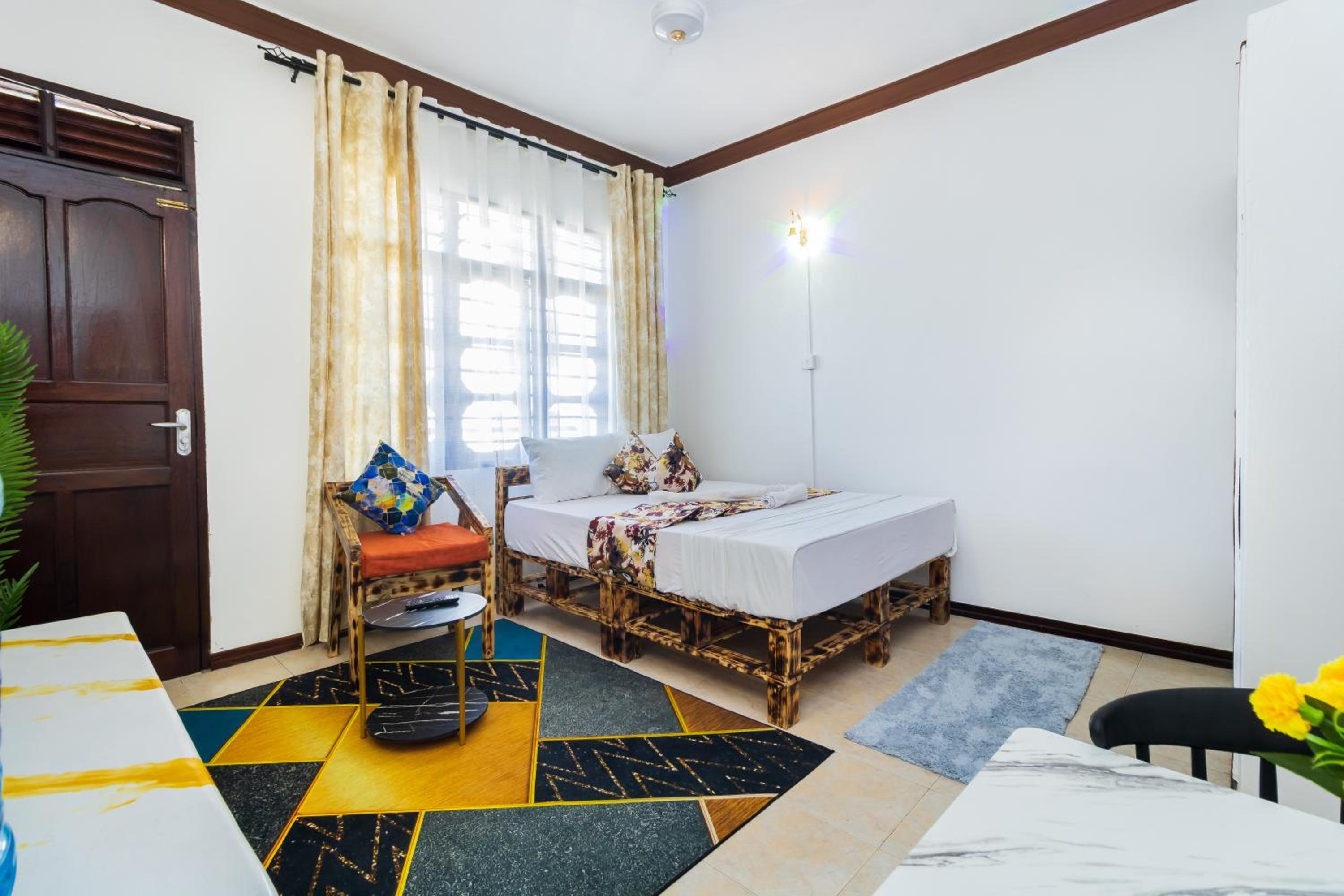 Shikamoo Spacious Studio Nyali