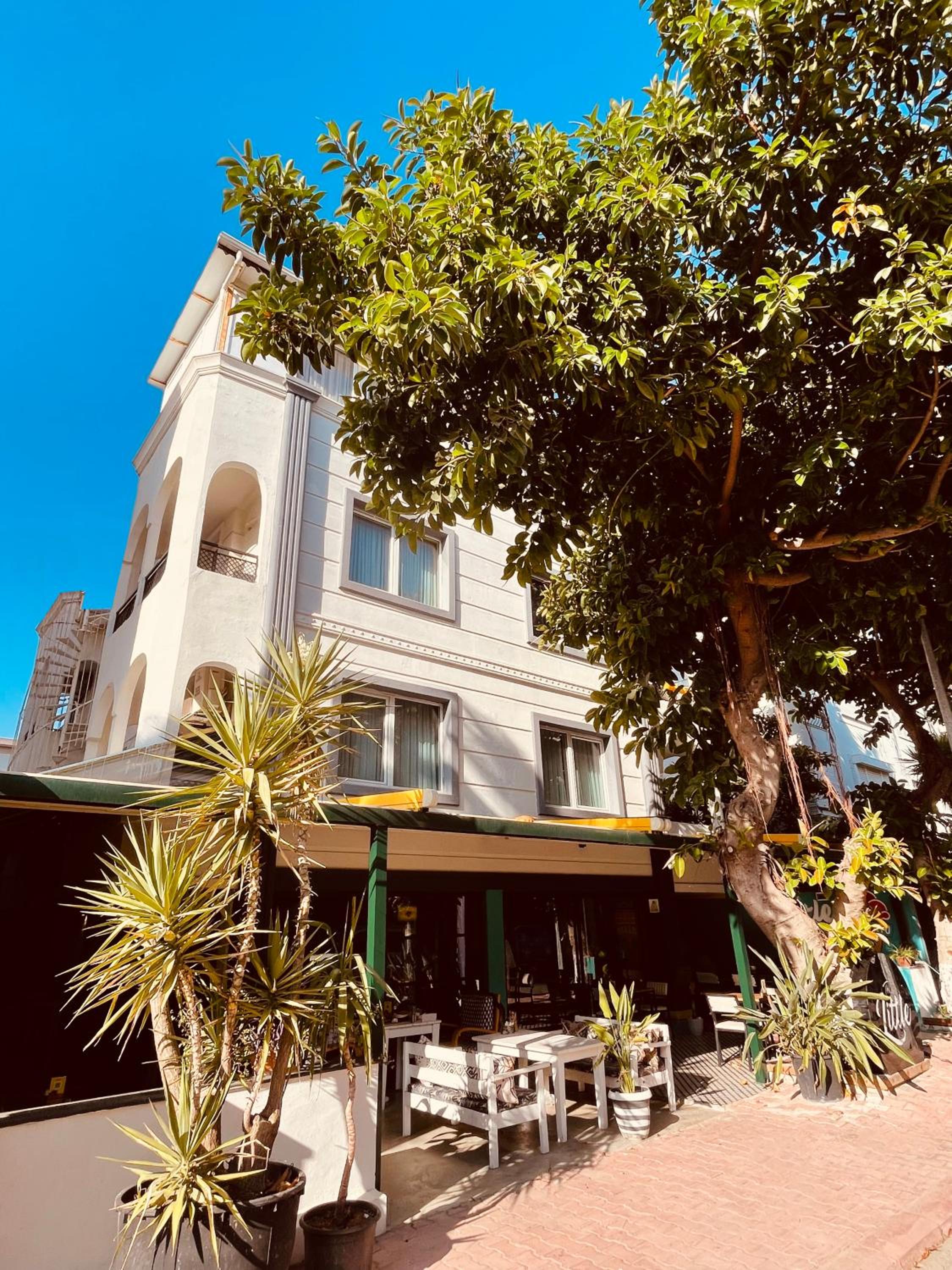 Cabbana Otel Lara - Image 29