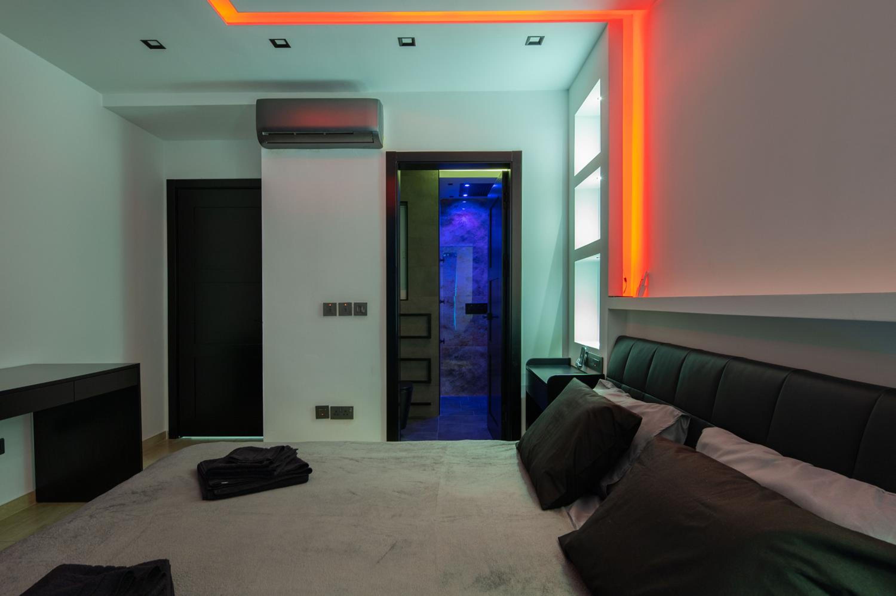 Stylish 2 bedroomed apartment Gzira (UPDATED PICS) view 2