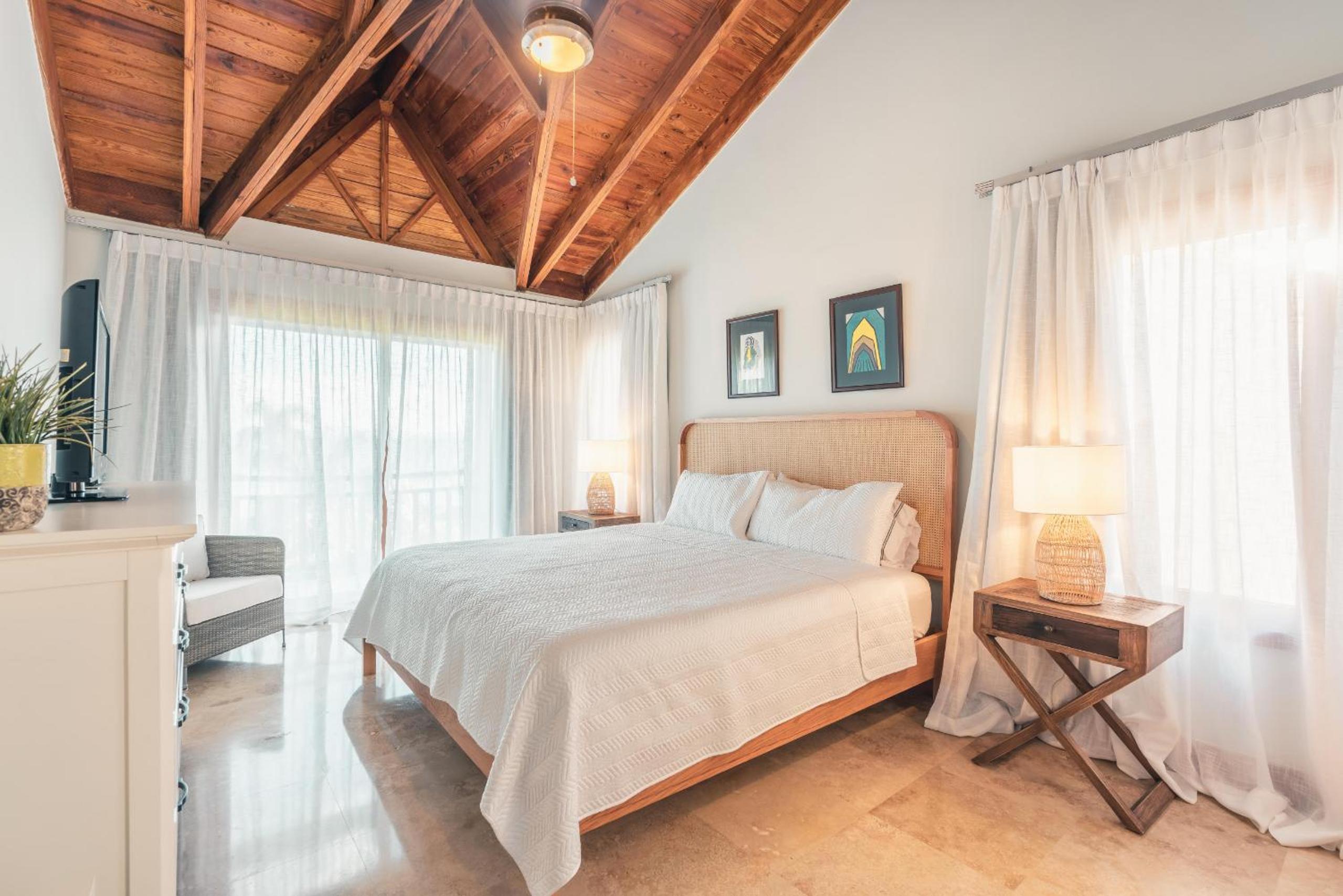 Photo 32