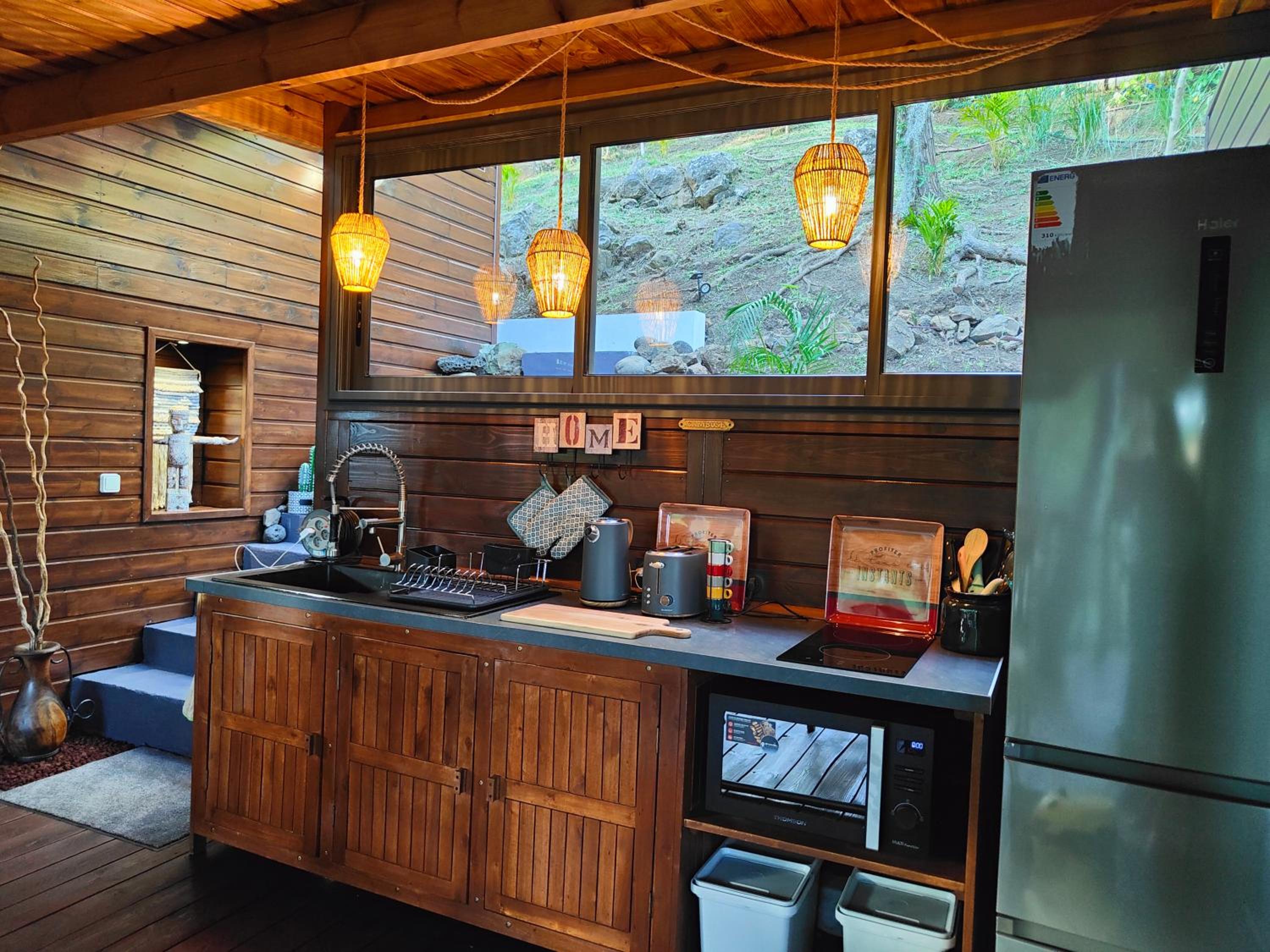 OHANA Jungle Lodges