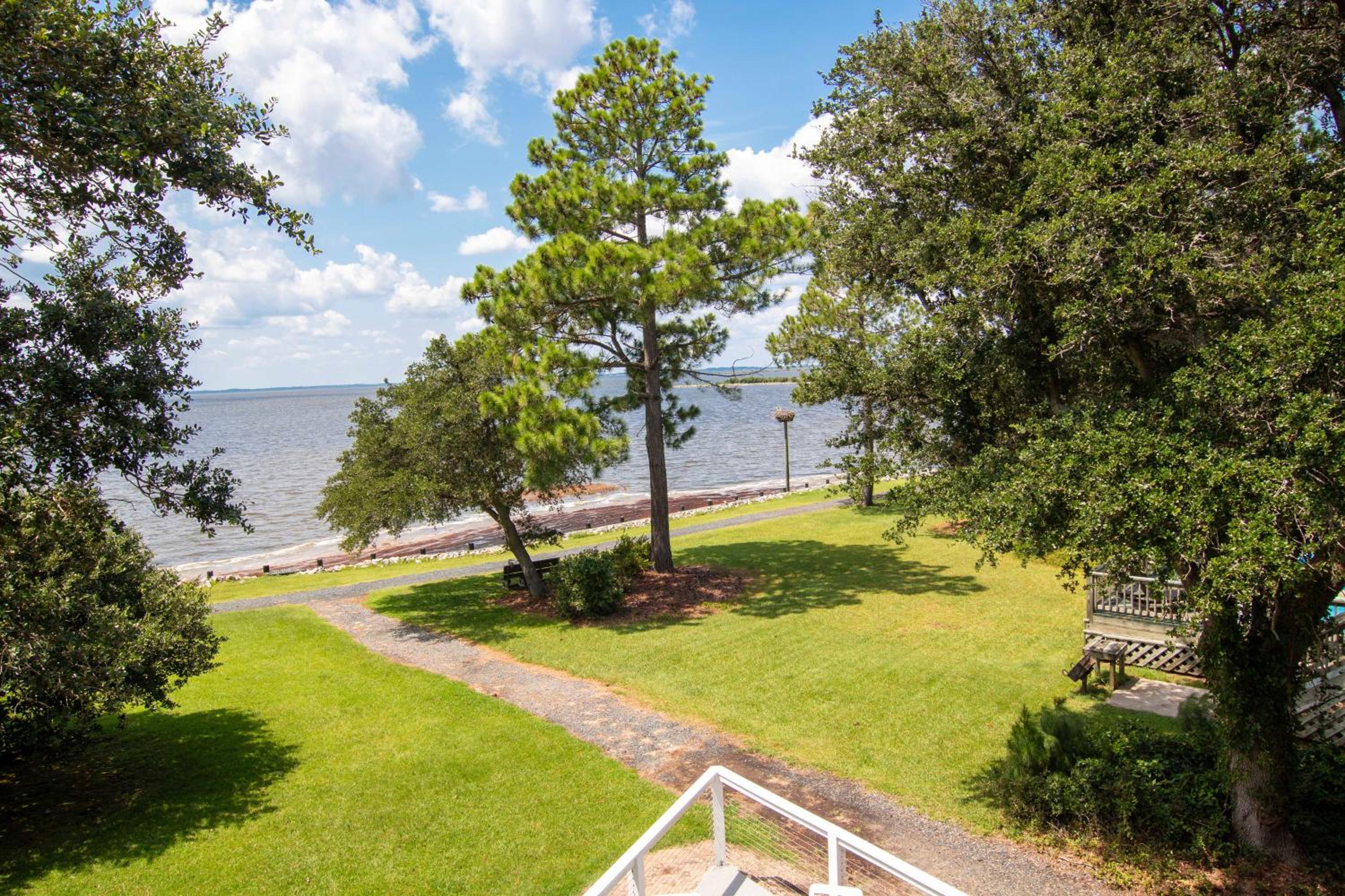 Soundfront, Private Pool, Hot Tub, Sound Views, Community Amenities, 345, Carolina Sunset view 3