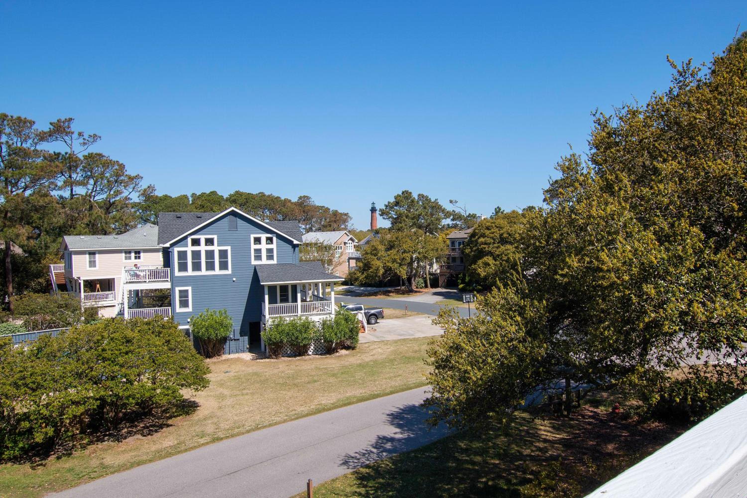 Soundside, Community Amenities, Sun Decks, 327, Footprints by the Sound view 2