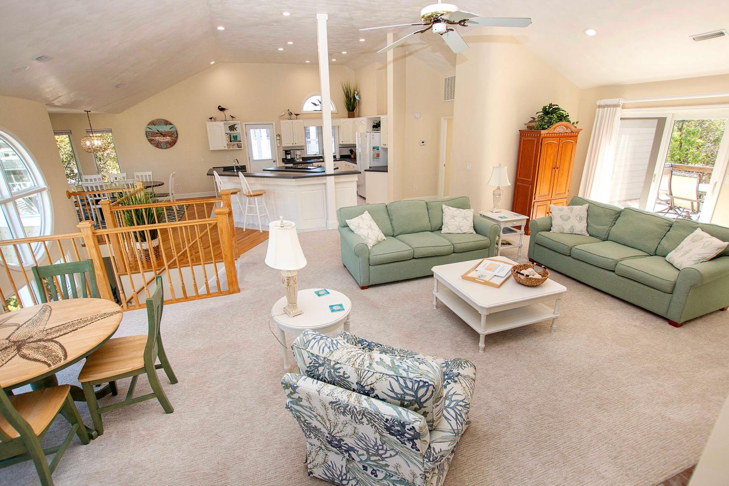 Soundside, Community Amenities, Sun Decks, 327, Footprints by the Sound view 3