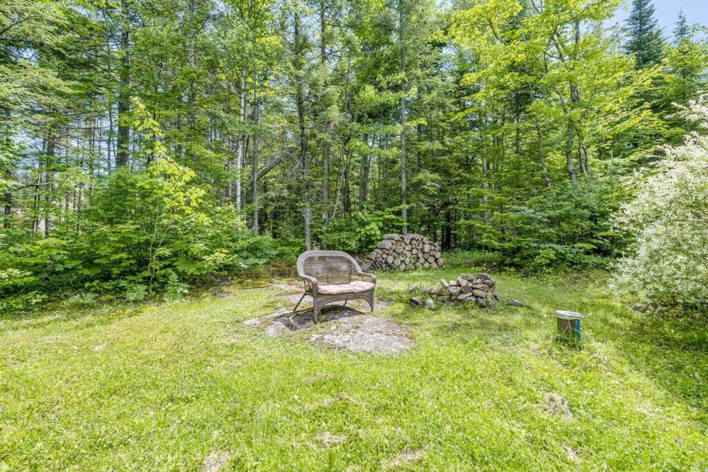 Initial Yellow Lac-Beauport