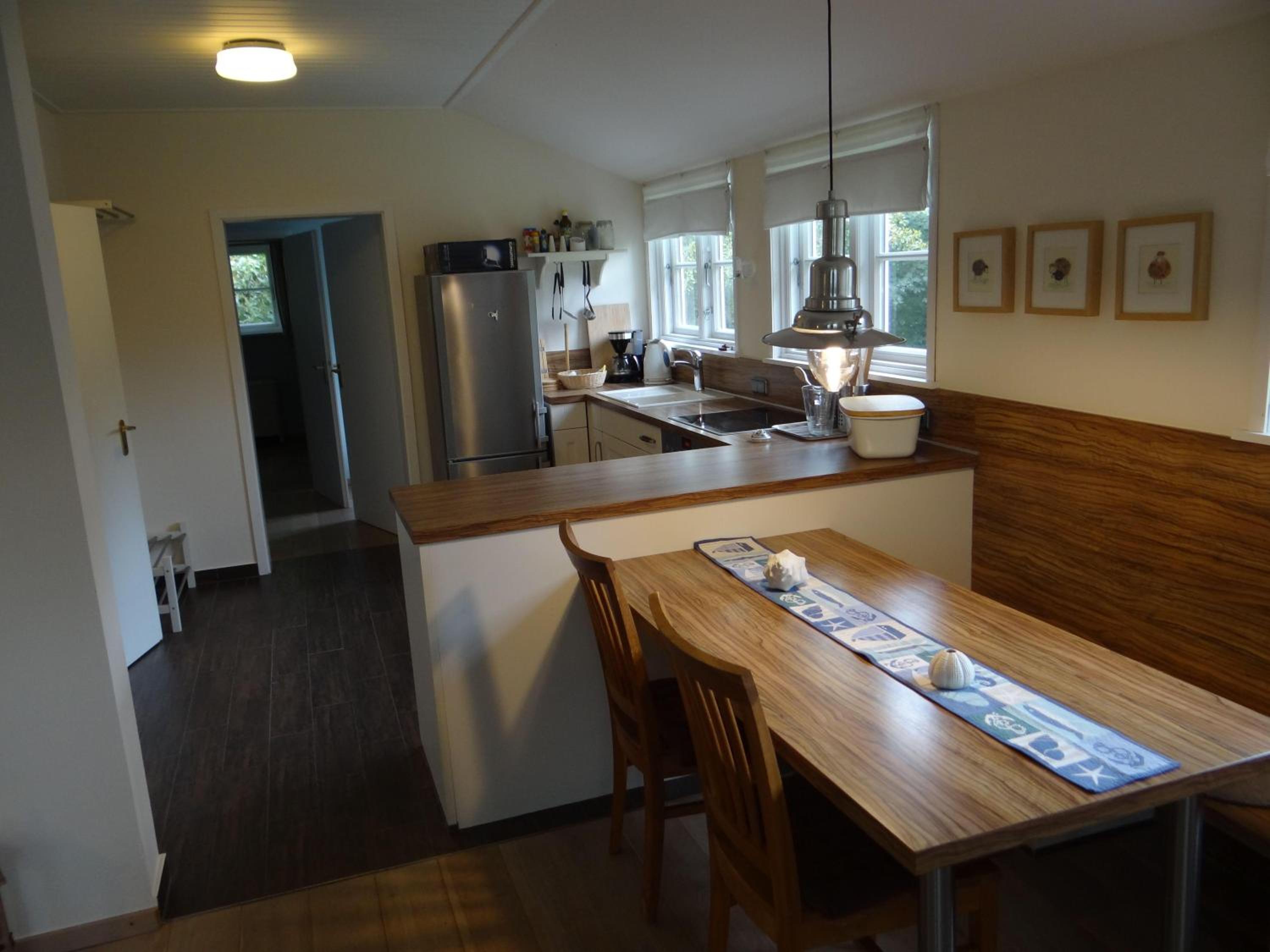Ferienwohnung-DG-im-Reetdachhaus-im-Ort-Welt