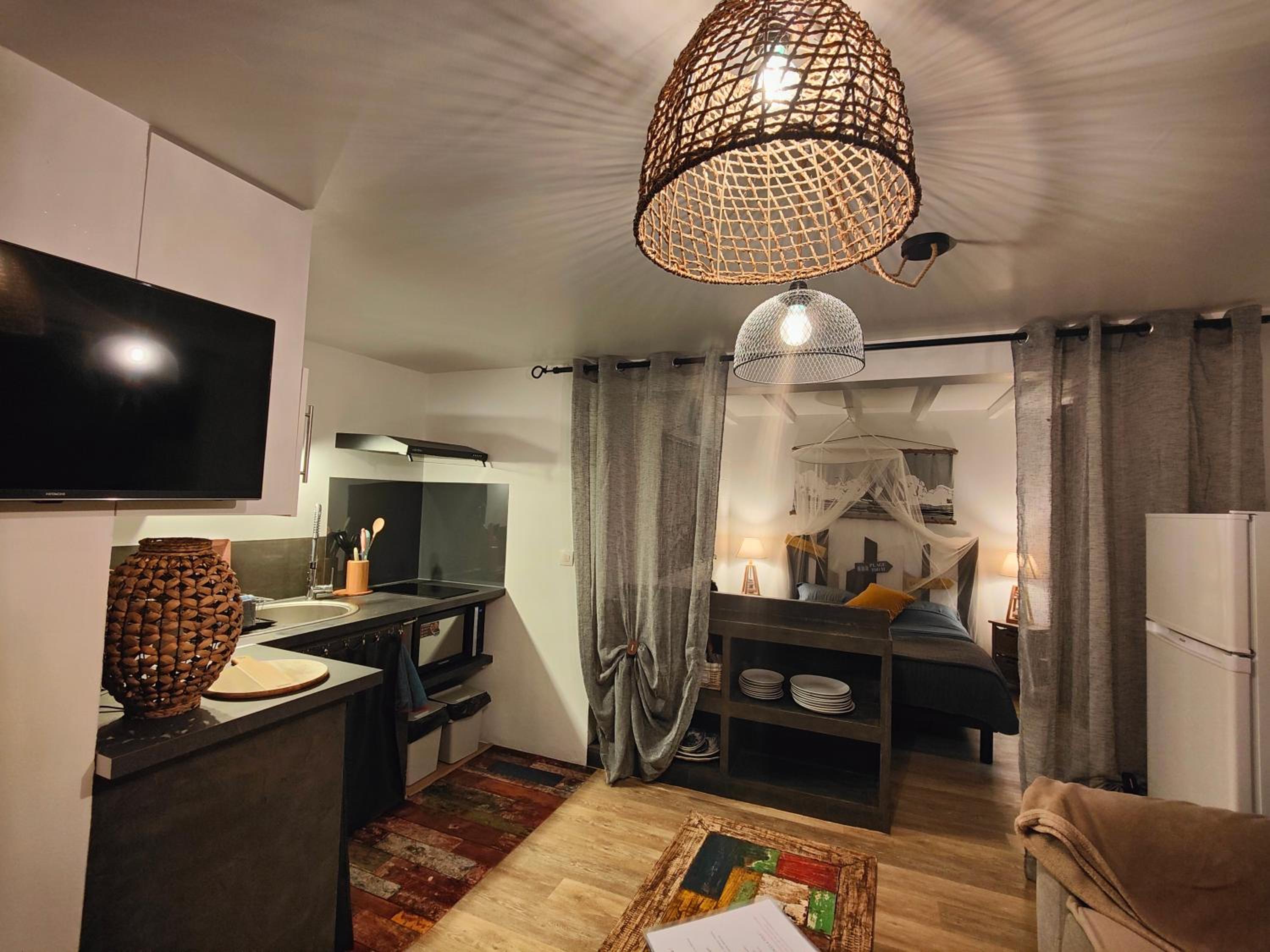 OHANA Jungle Lodges