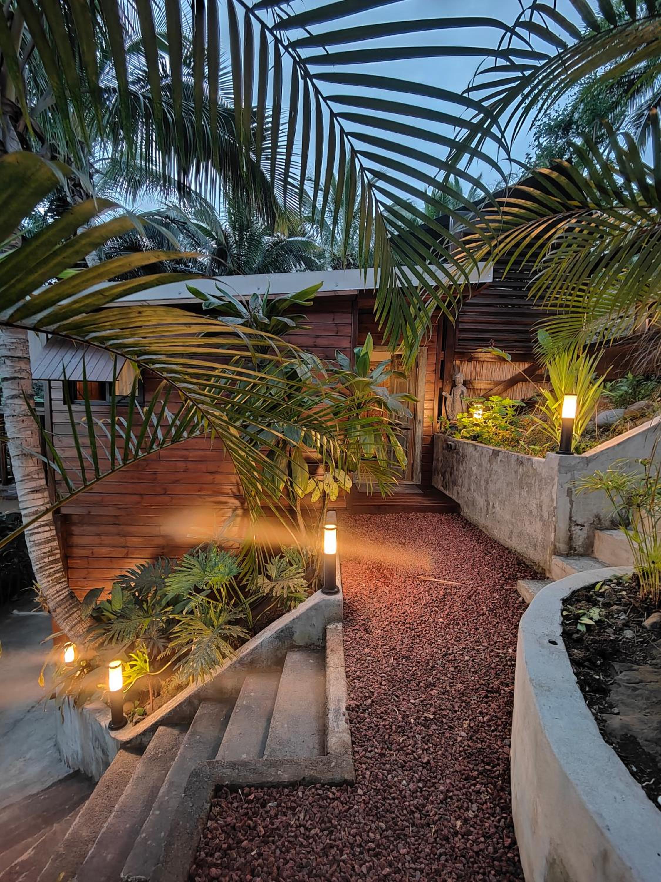 OHANA Jungle Lodges