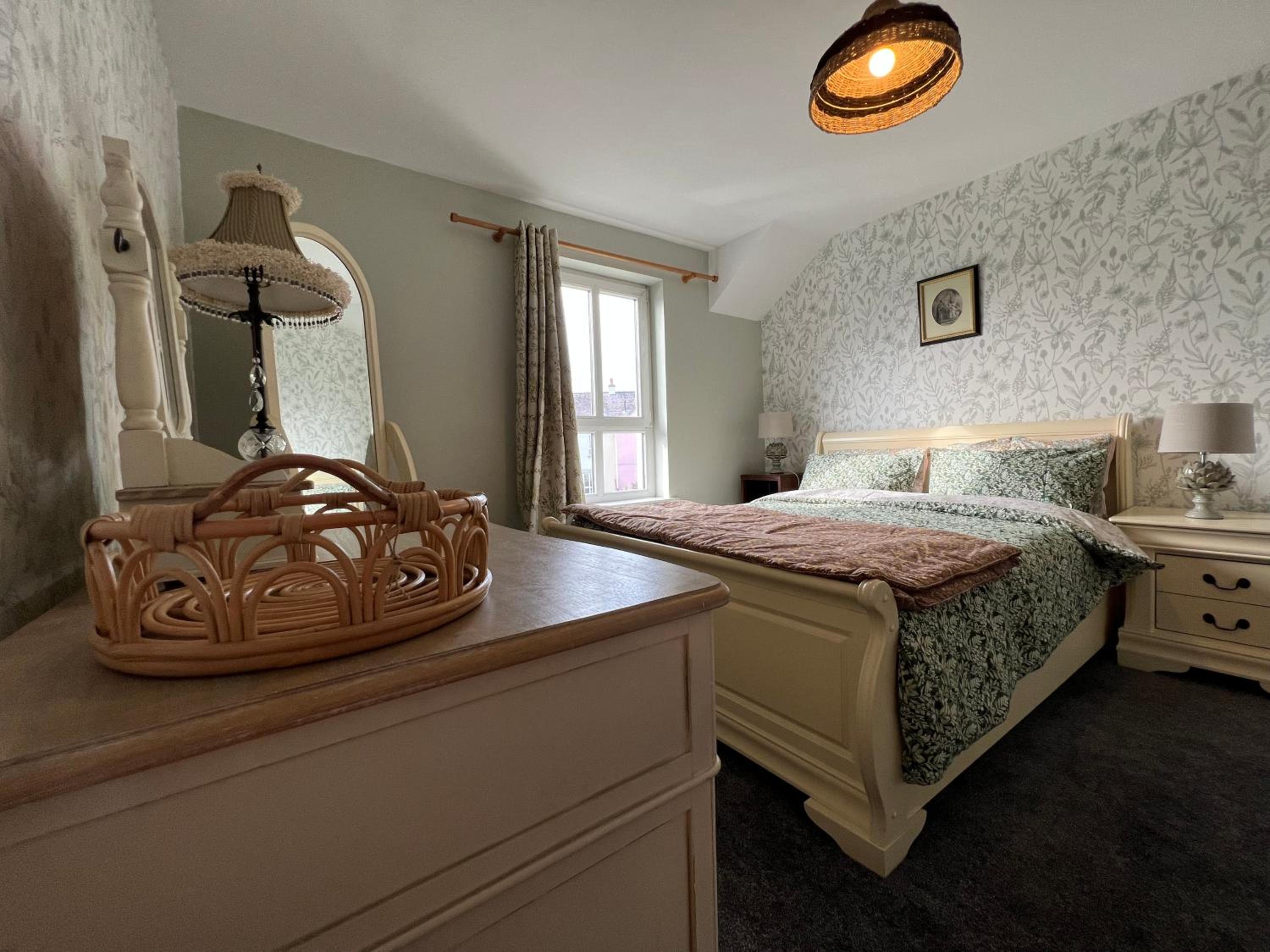 4 The Quay - Strangford Lough Waterfront view 2