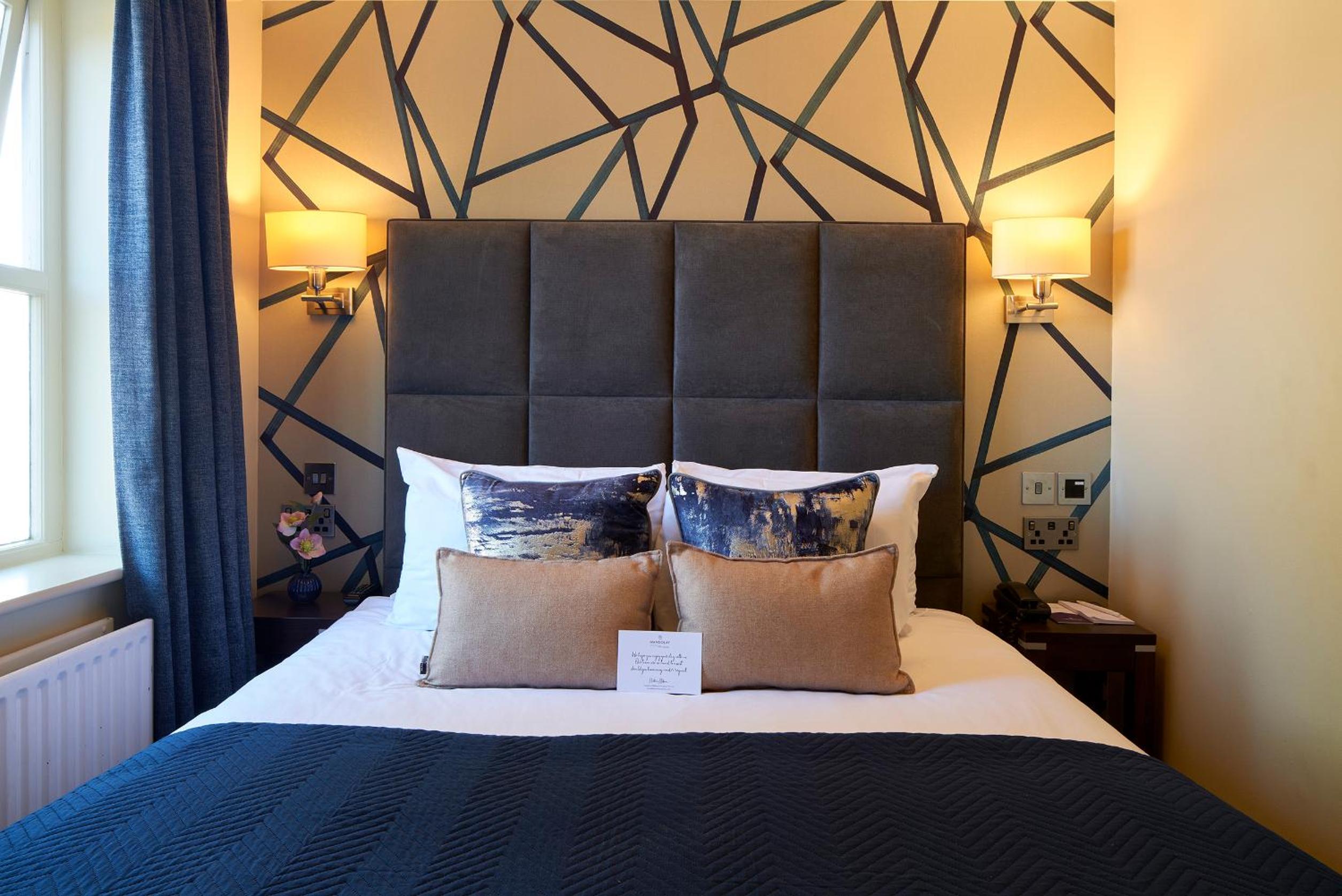 Guildford Vacations - Mandolay Hotel Guildford - Property Image 3