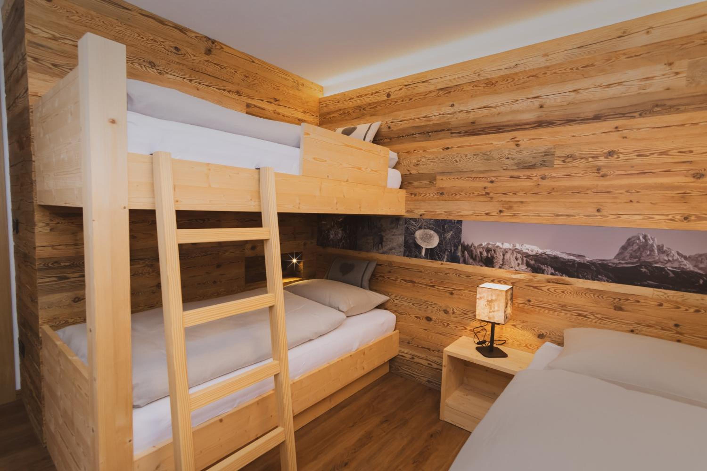 Alpinchalet Apartment Alpenrose