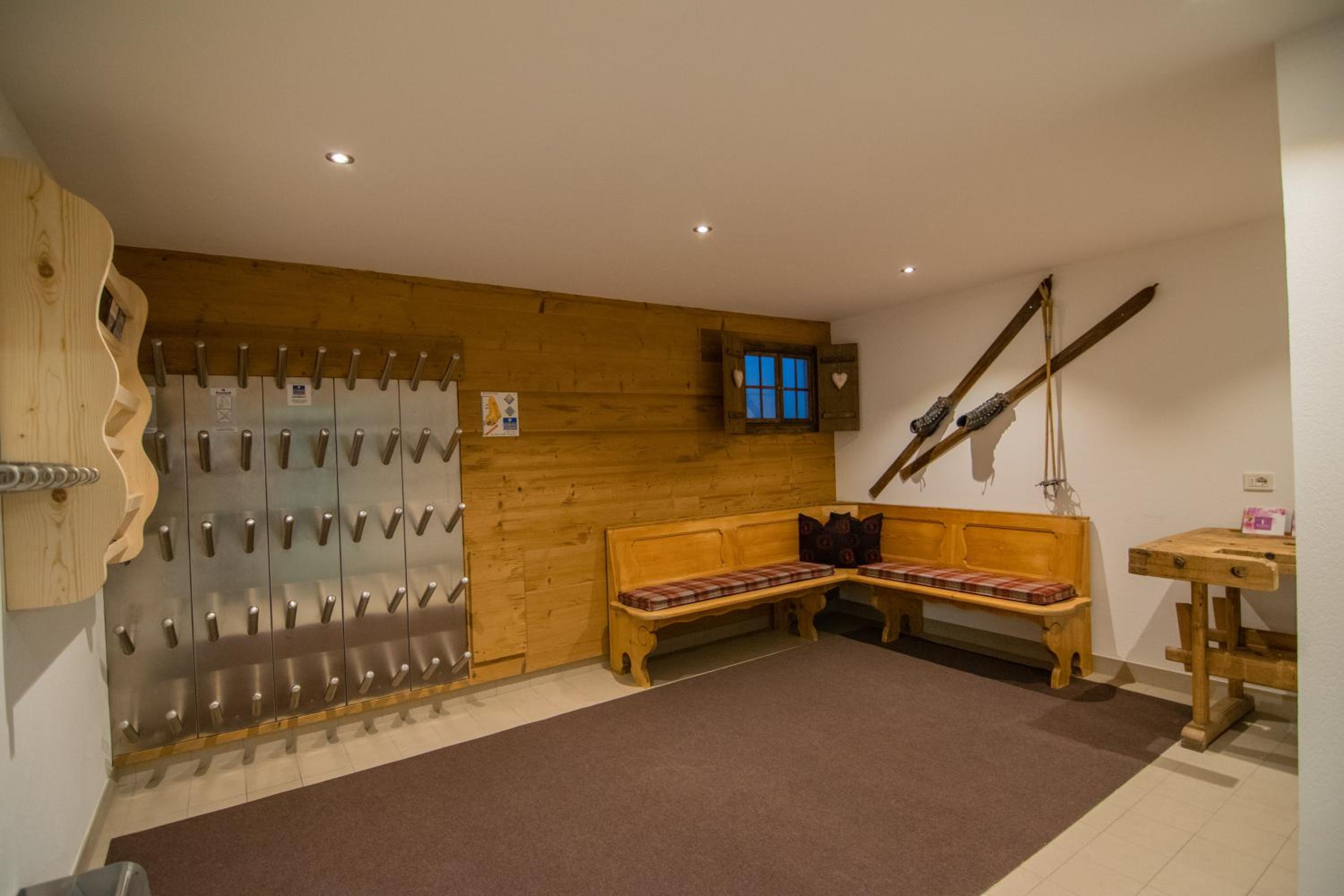 Alpinchalet Apartment Alpenrose