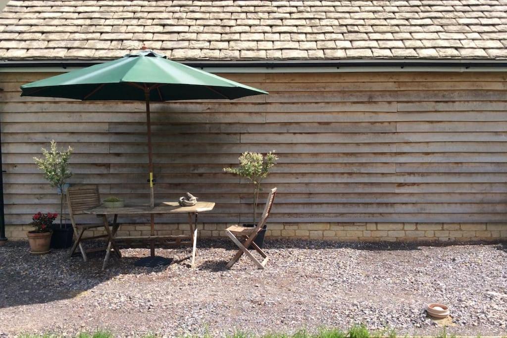 Country Studio Apartment