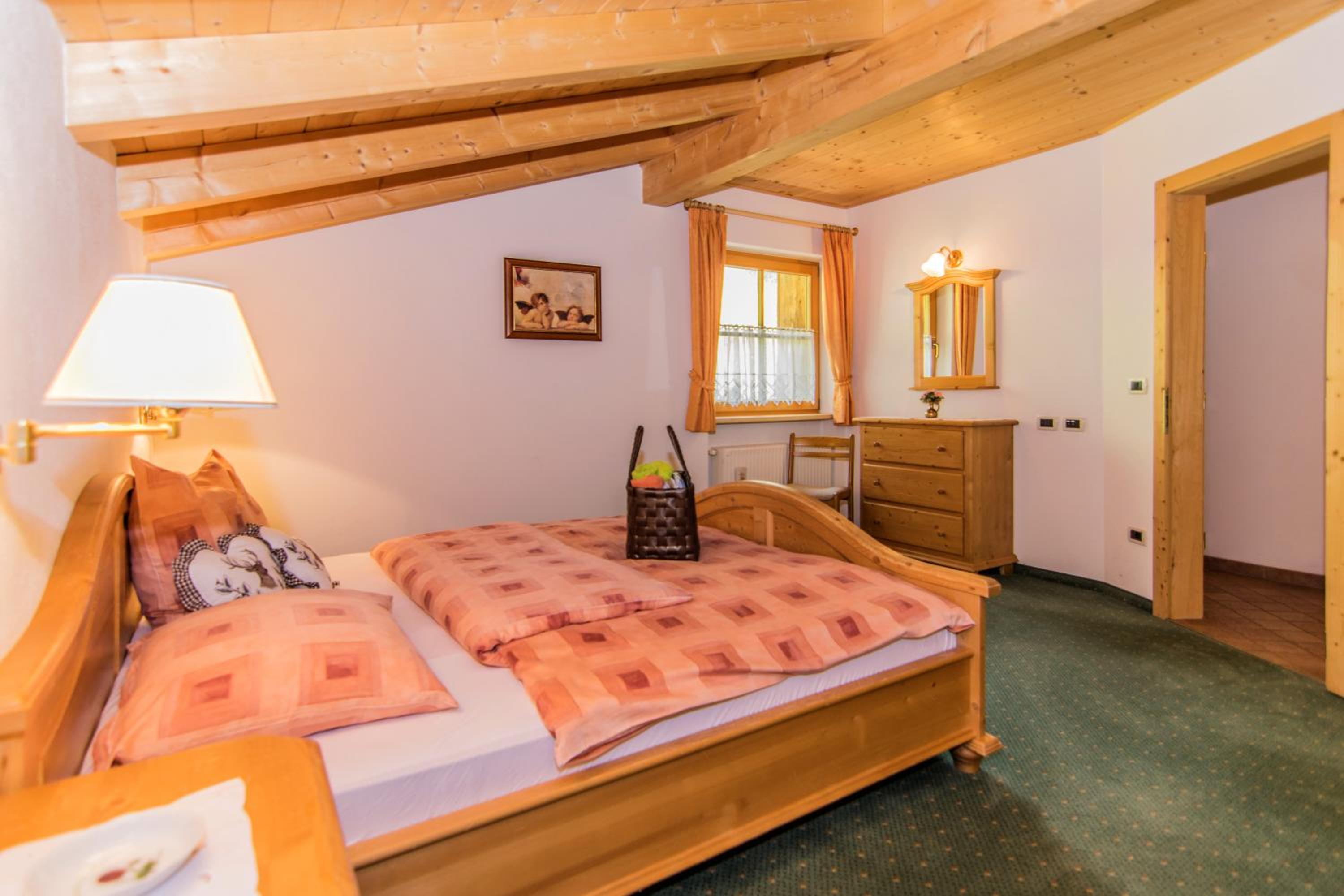 Alpinchalet Apartment Edelweiss 2 view 5