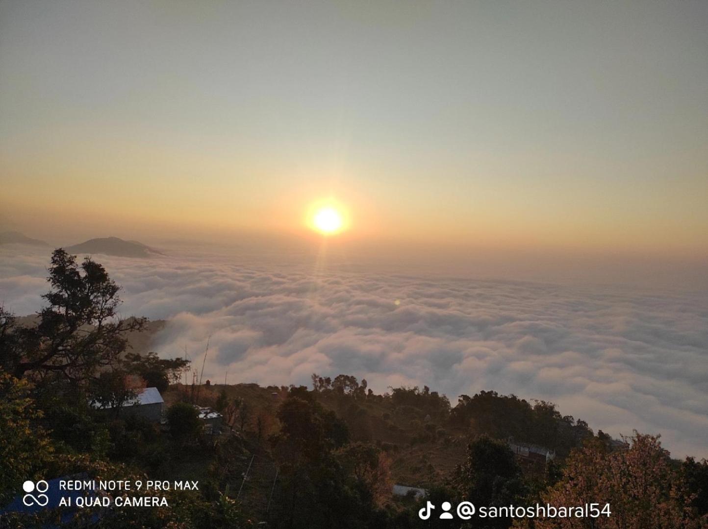 Lake View Lodge Sarangkot