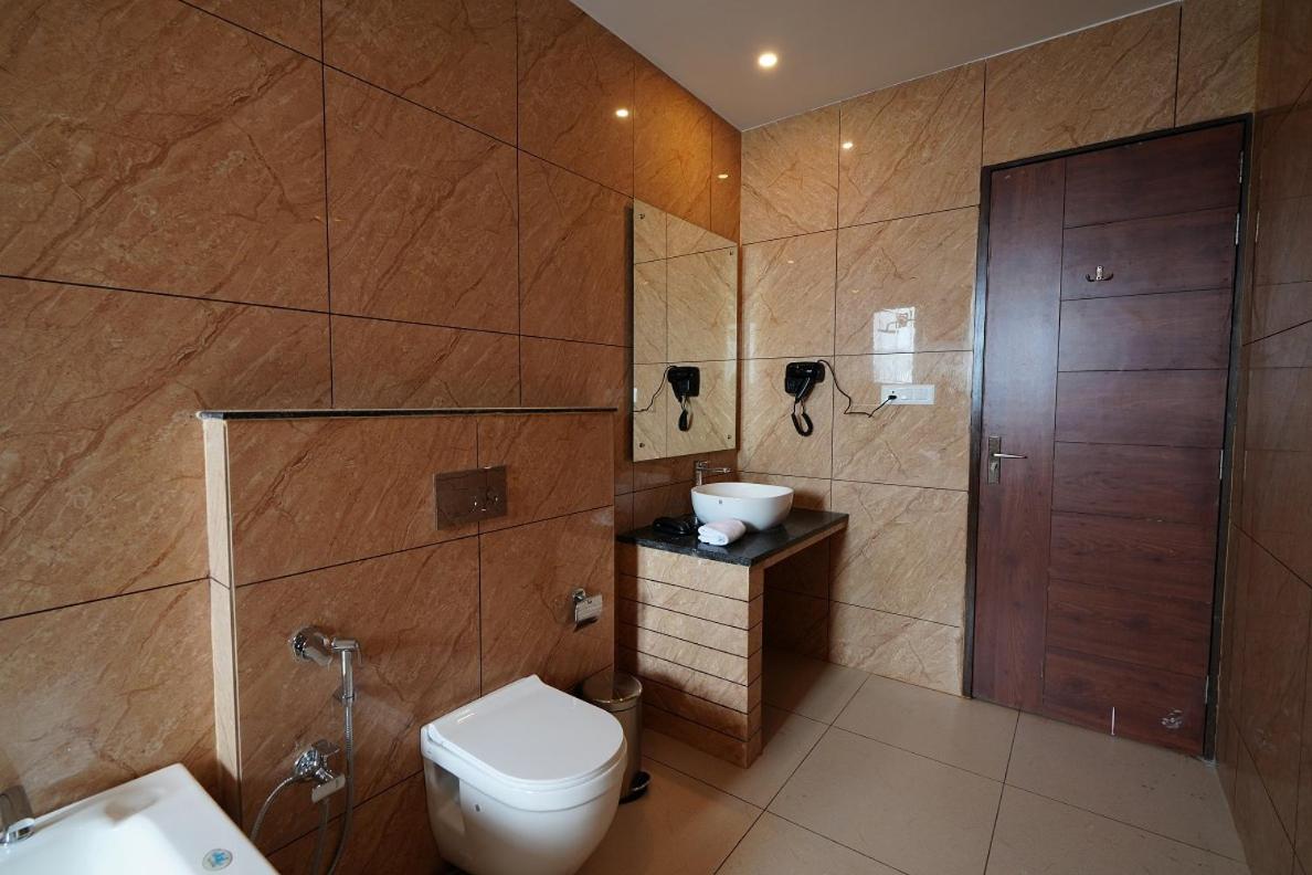 Photo 16