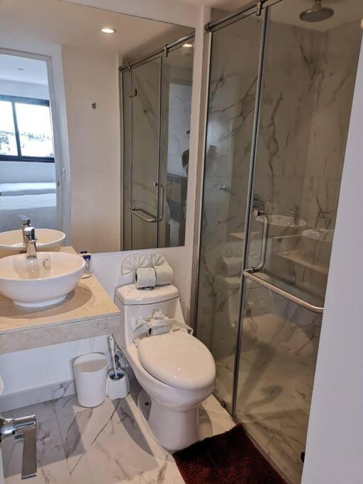 Fancy Loft near 5th av and beach view 3
