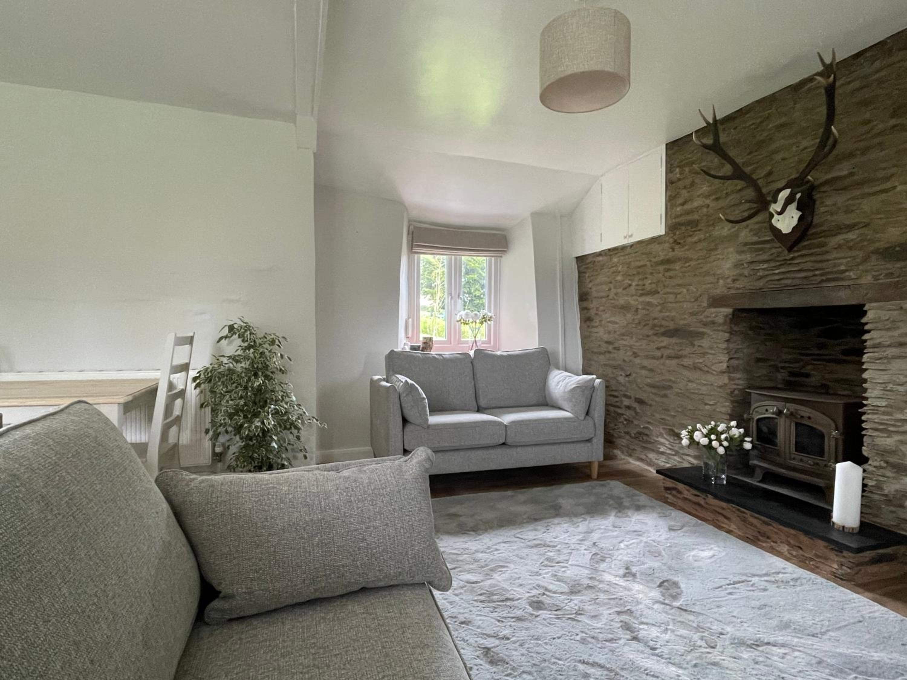 Winstitchen Cottage situated near the River Barle