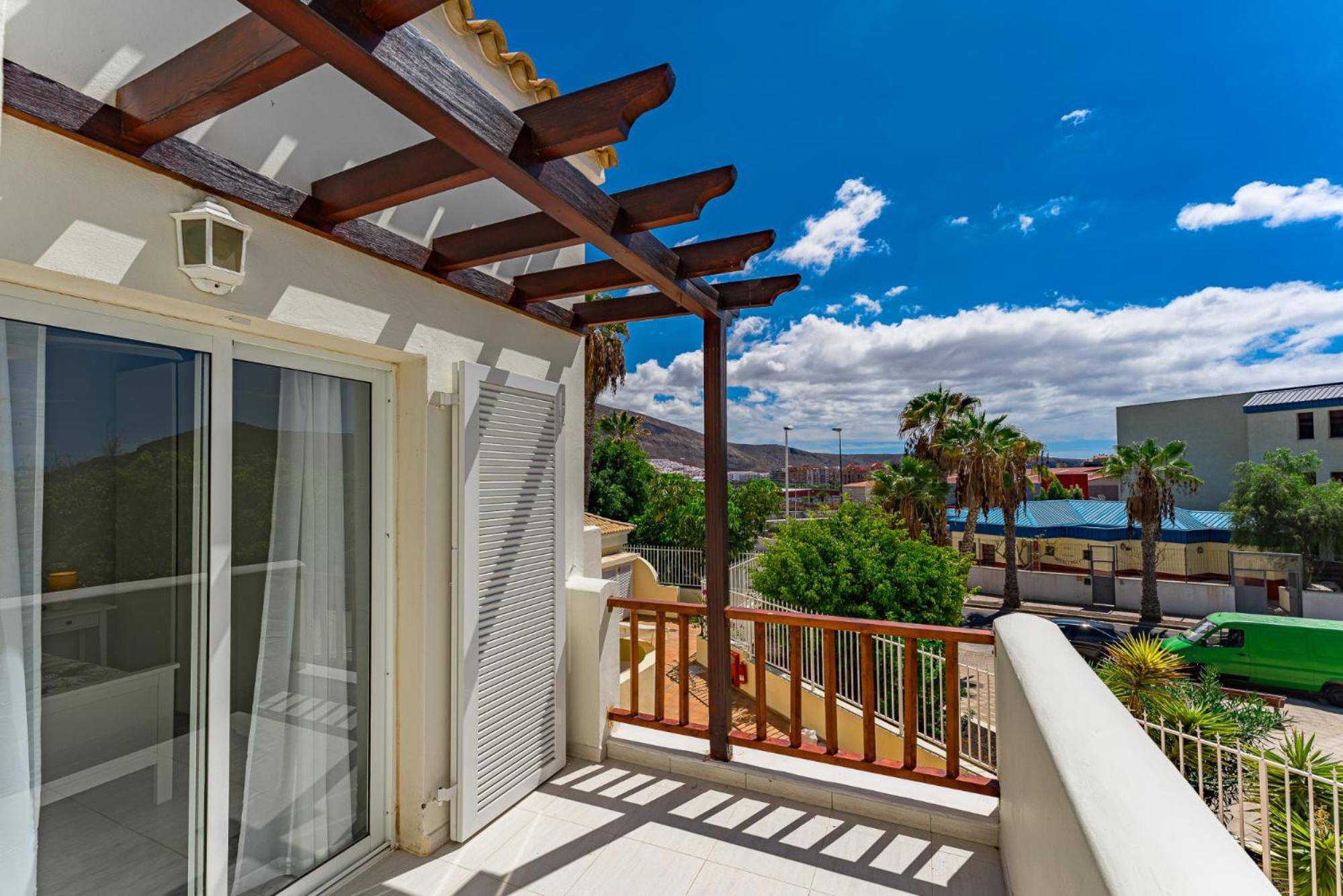 Oasis Golf house in Las Americas