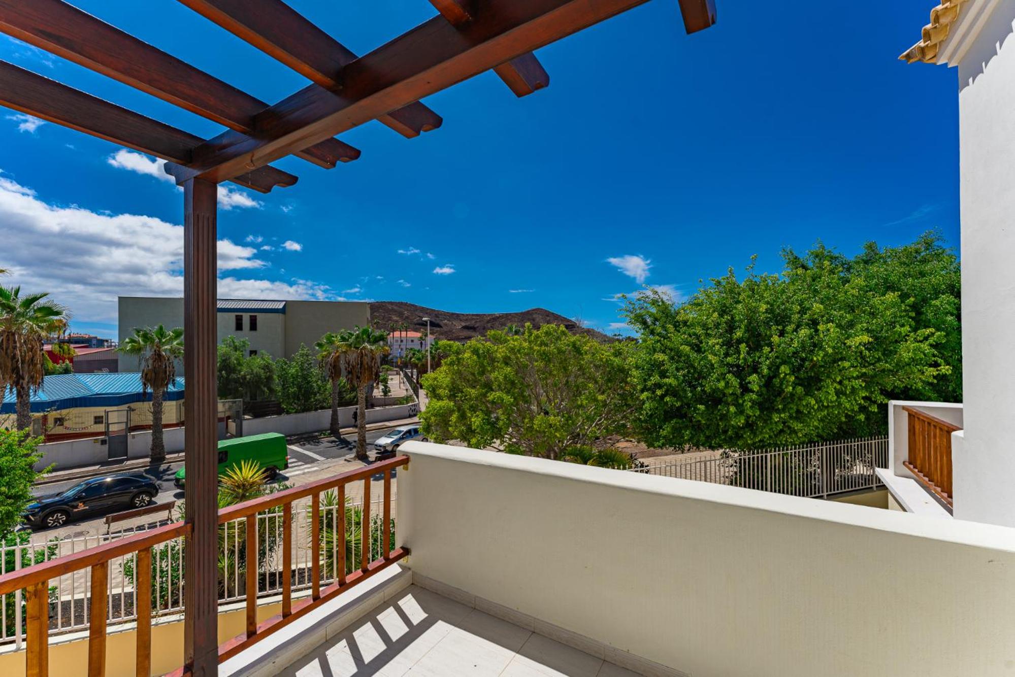 Oasis Golf house in Las Americas