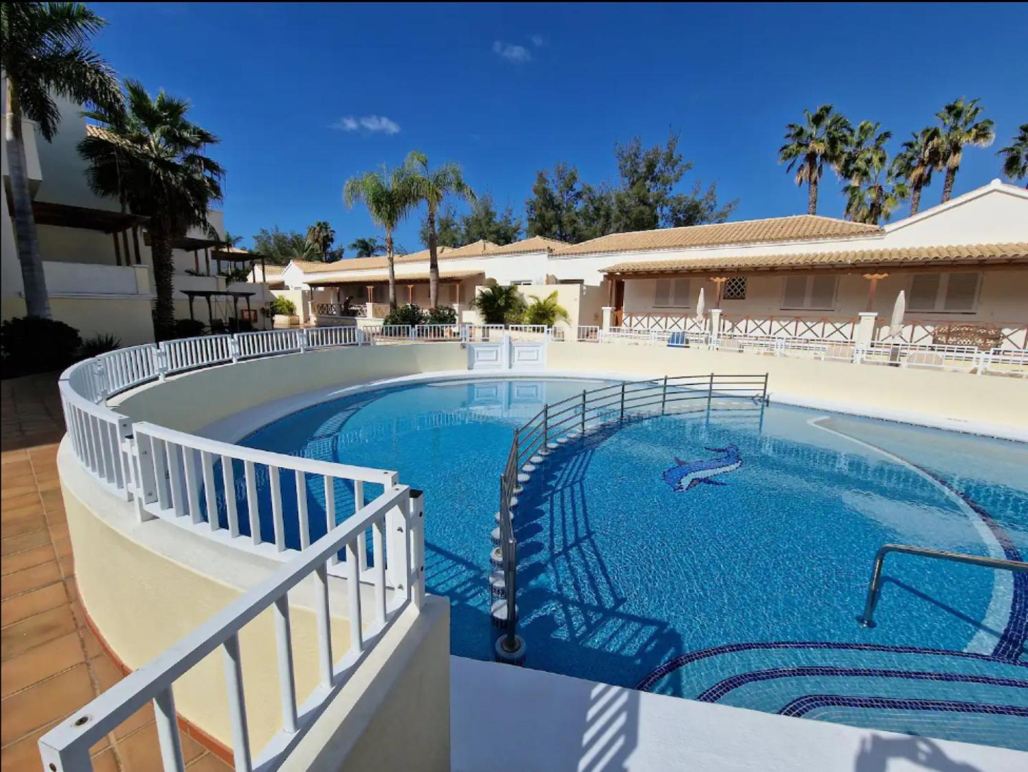 Oasis Golf house in Las Americas