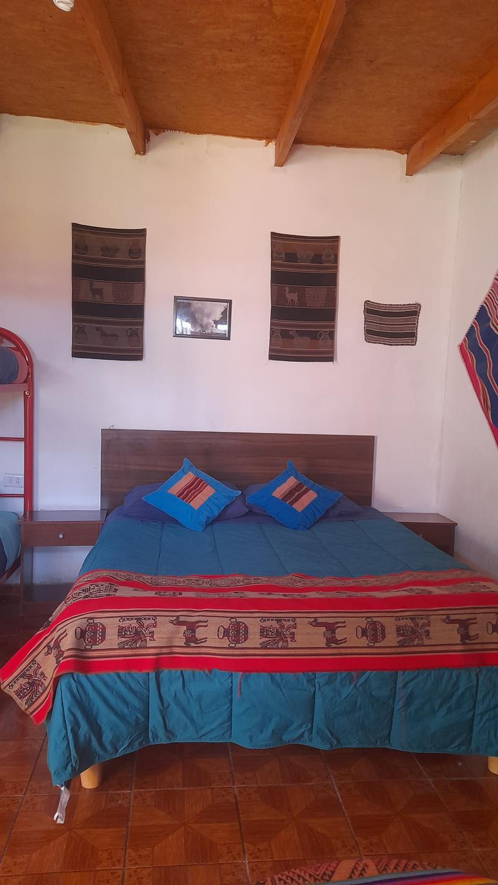 Hostal Open House