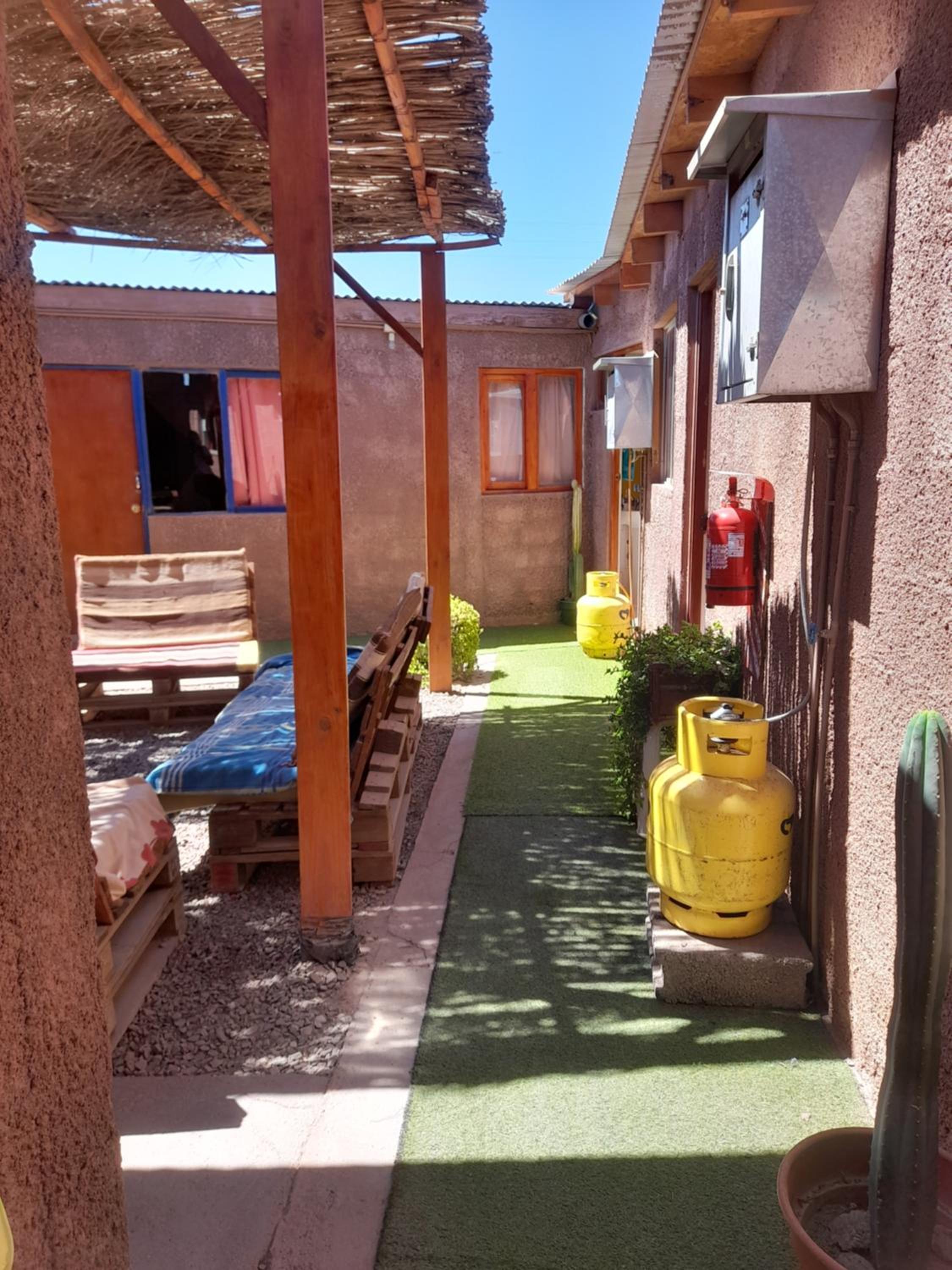 Hostal Open House