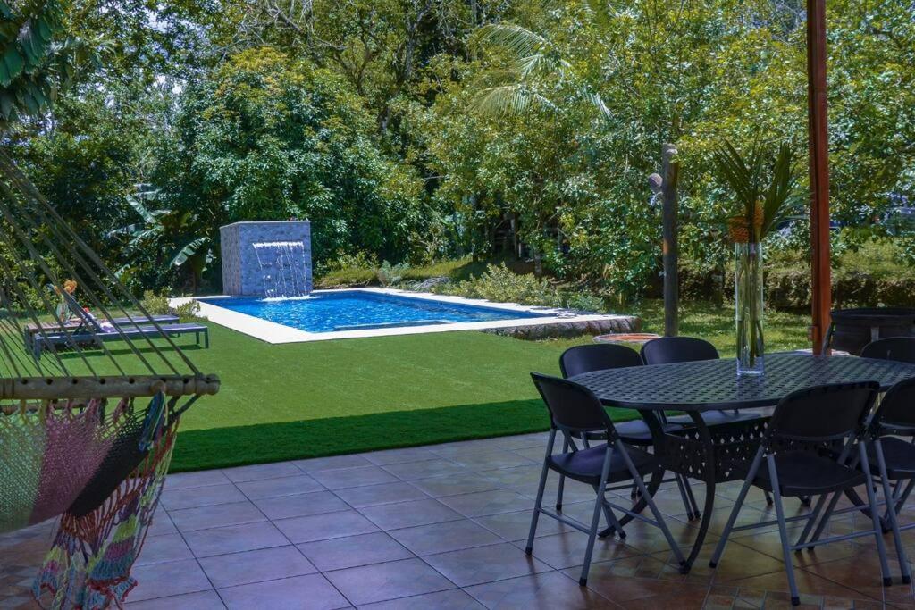 La Fortuna Country House