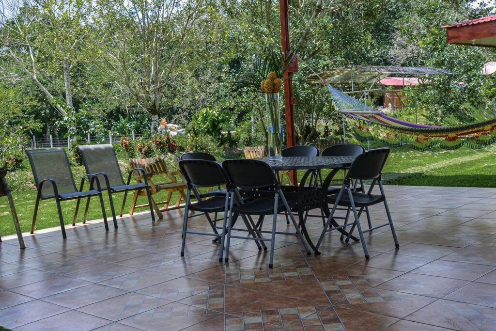 La Fortuna Country House