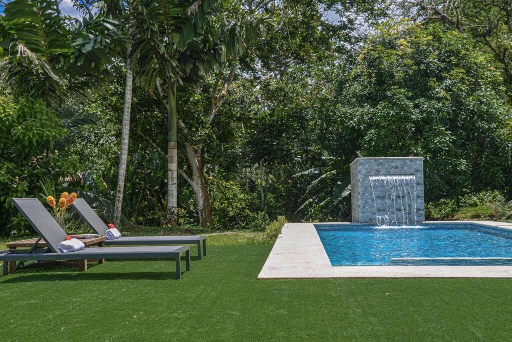 La Fortuna Country House