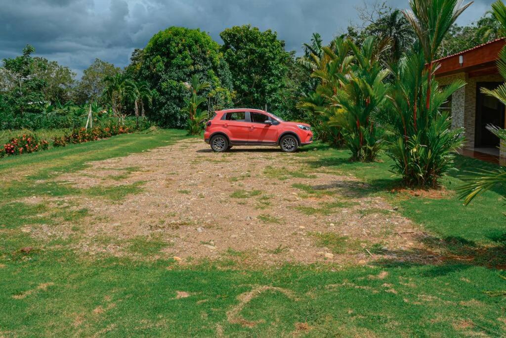 La Fortuna Country House