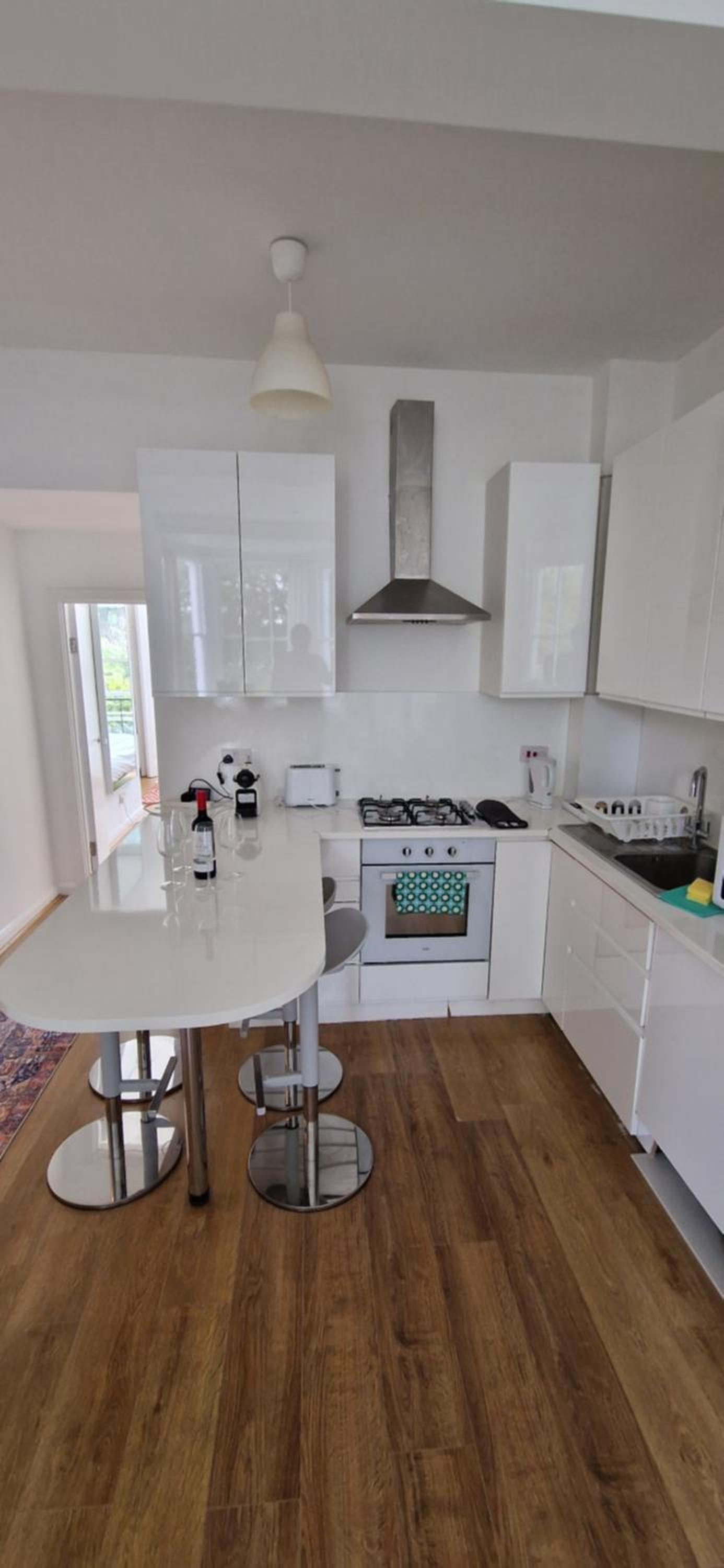 Primrose Hill - Charming, Cosy, 2 Double Bedrooms Apartment