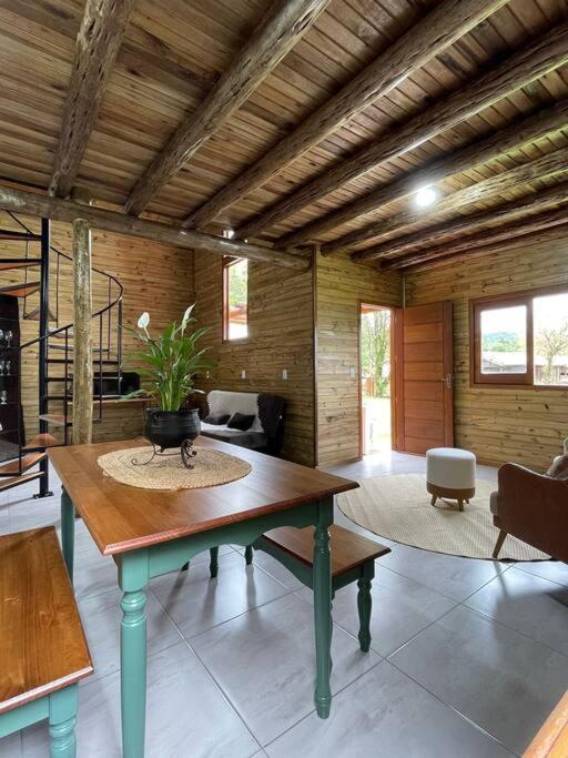 Cabana Refúgio dos Passarinhos