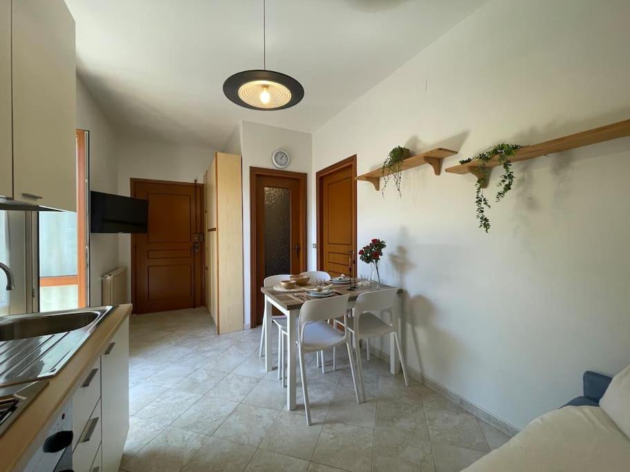 [Free Parking] casa con giardino - centro mare a 5 minuti view 3