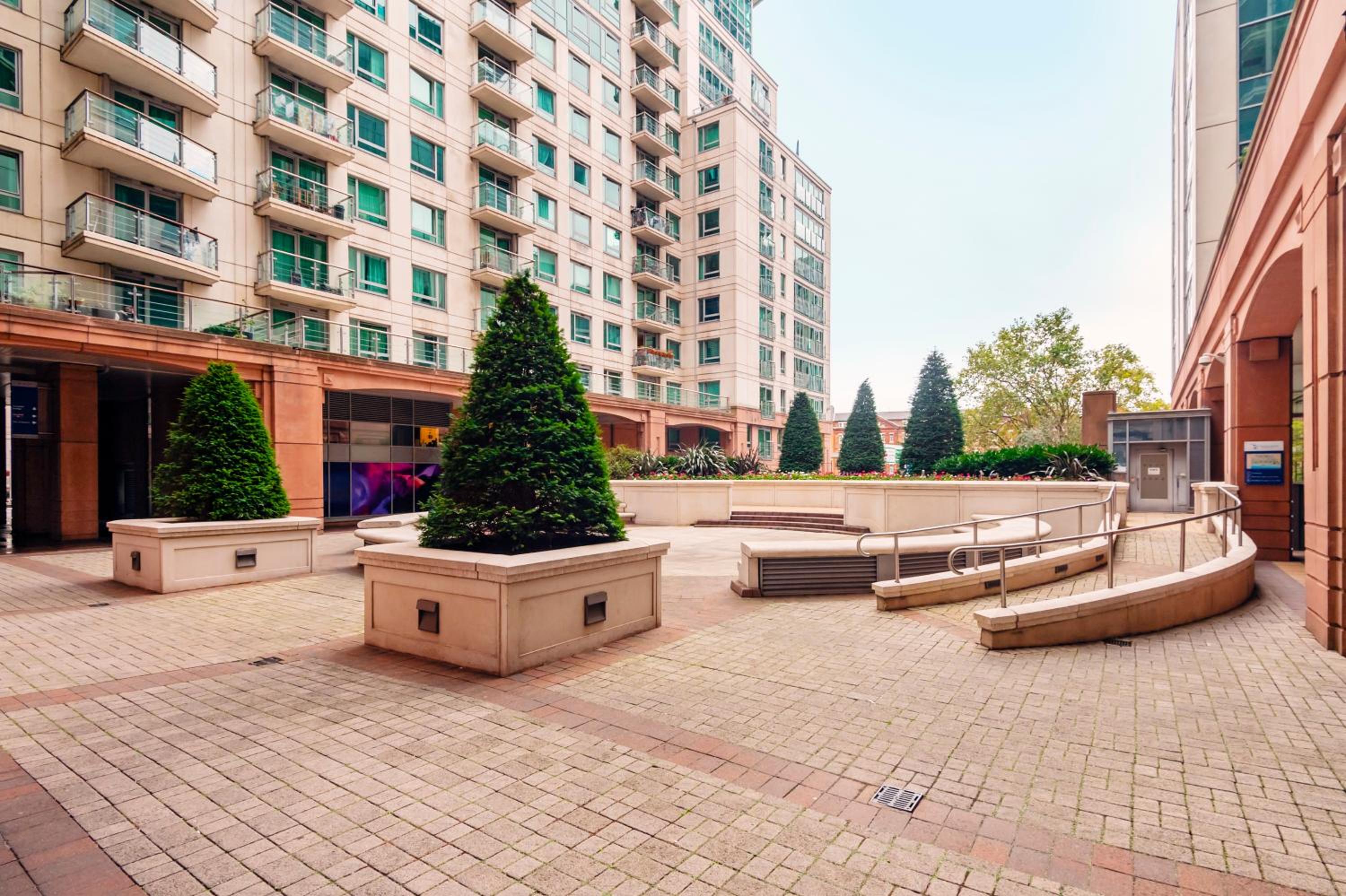 Vauxhall Skyline Apartments