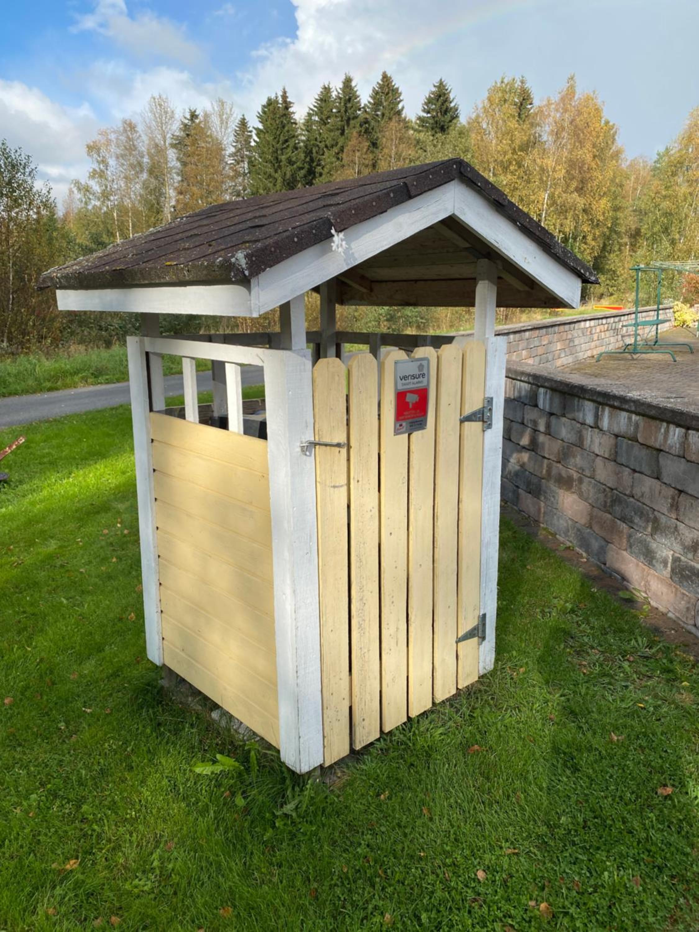 Talo Merikarvian keskustassa lähellä Merta!