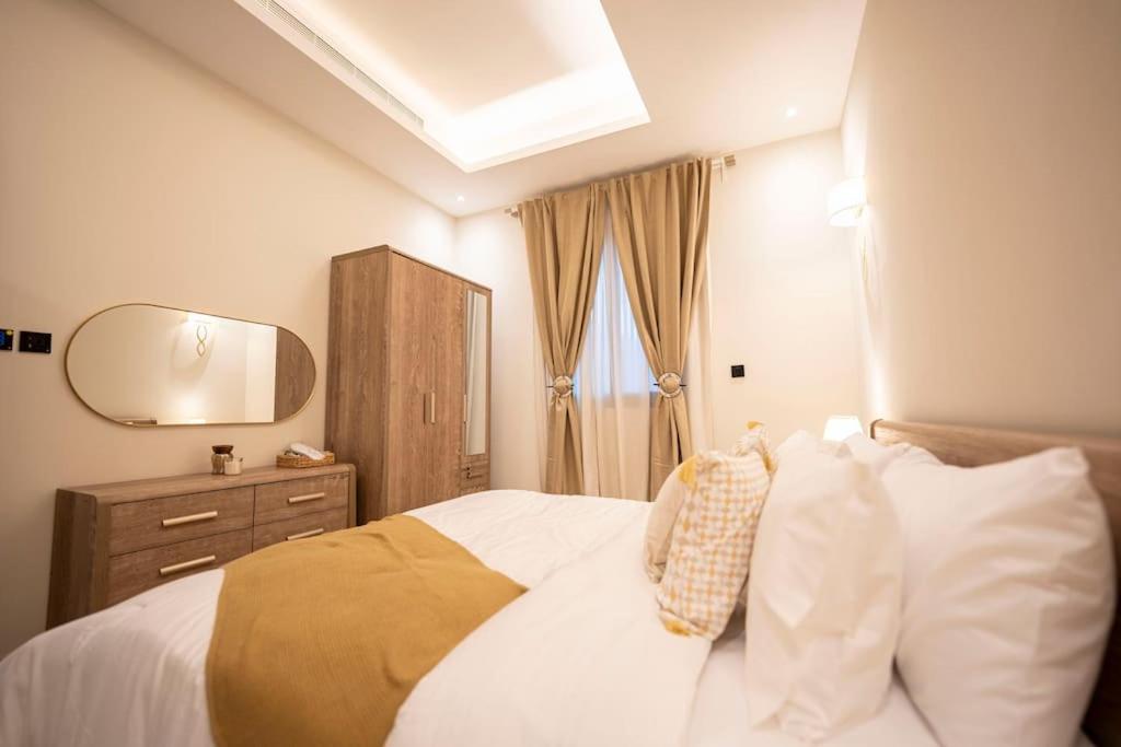 Warm Apartment near to Boulevard