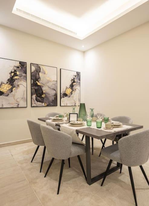 Warm Apartment near to Boulevard