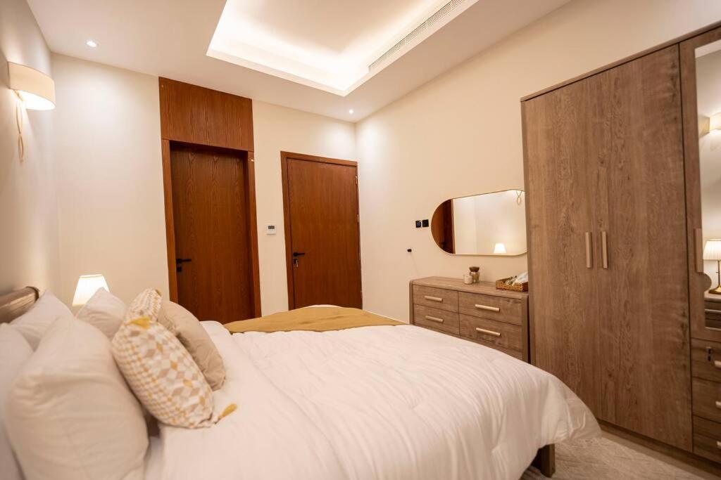 Warm Apartment near to Boulevard