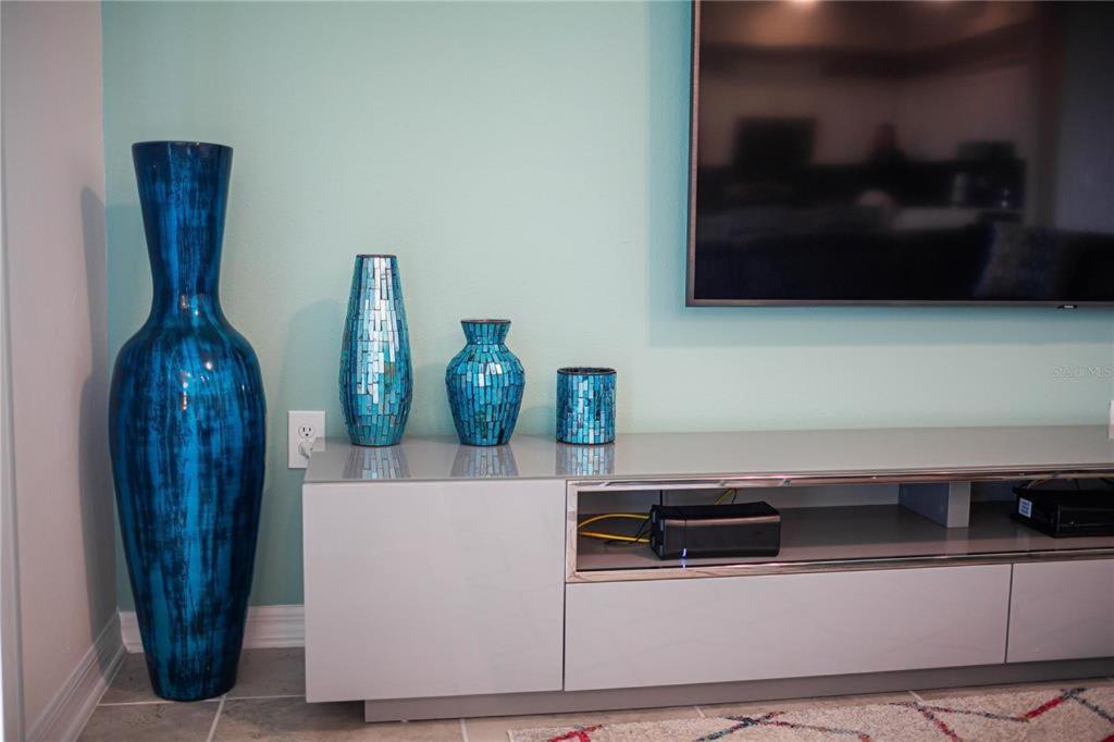 The Epic Miami Supreme Storey Lake view 4