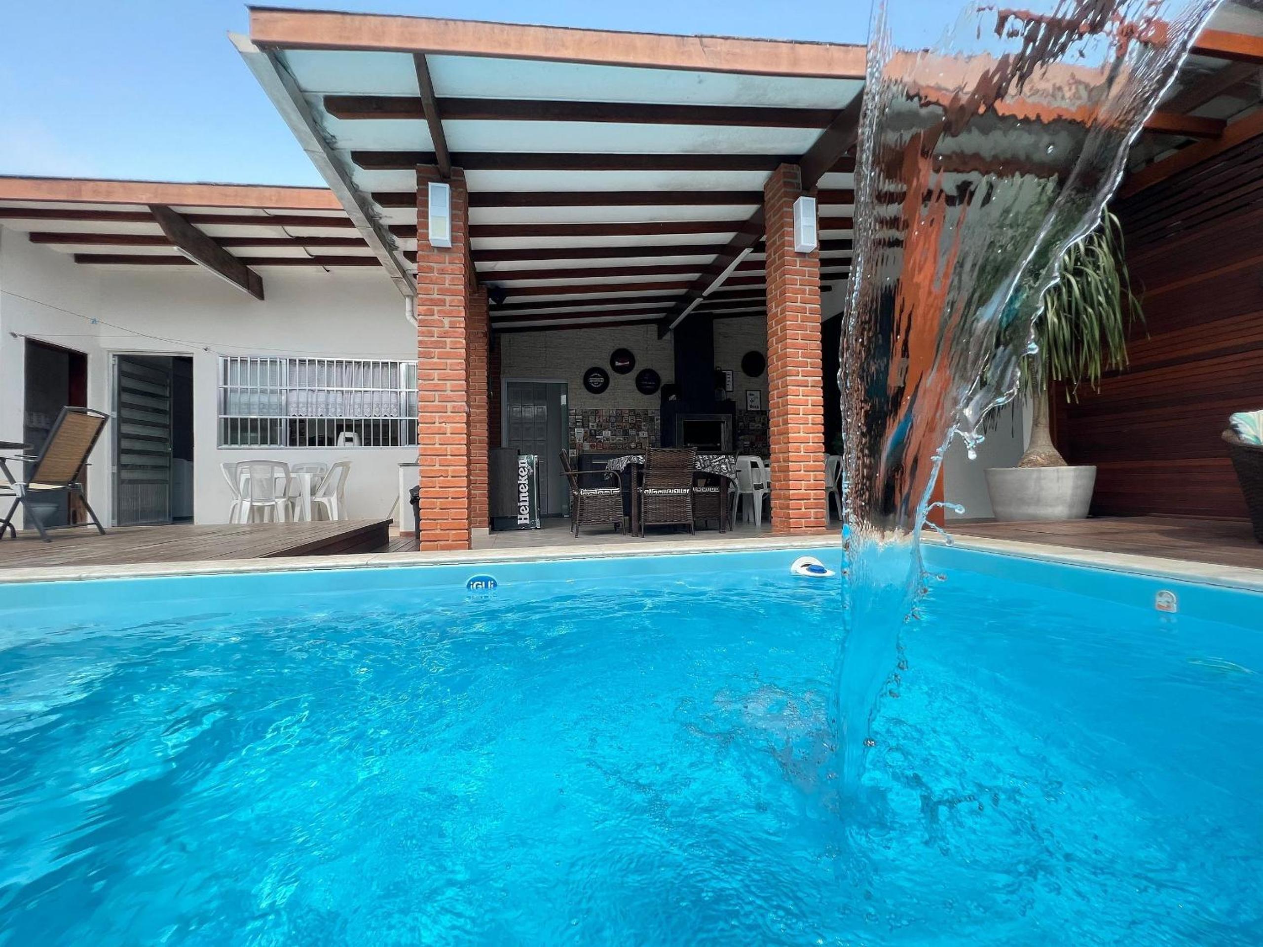Casa de Praia a 150m da praia com Conforto Total Ar-Condicionado, Enxoval, Wi fi e Piscina Privativa
