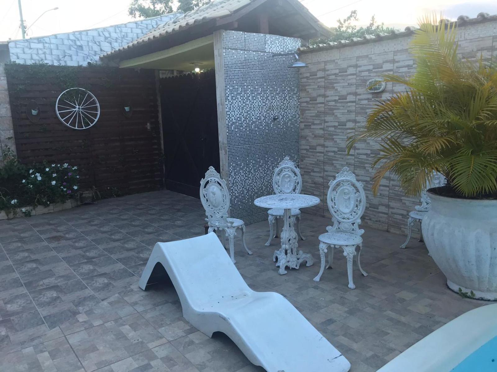 Locação de Casa em Búzios no Arpoador da raça