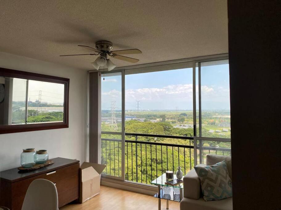 Lindo apto 2 habitaciones cerca al Aeropuerto Y centro de Eventos valle del pacifico