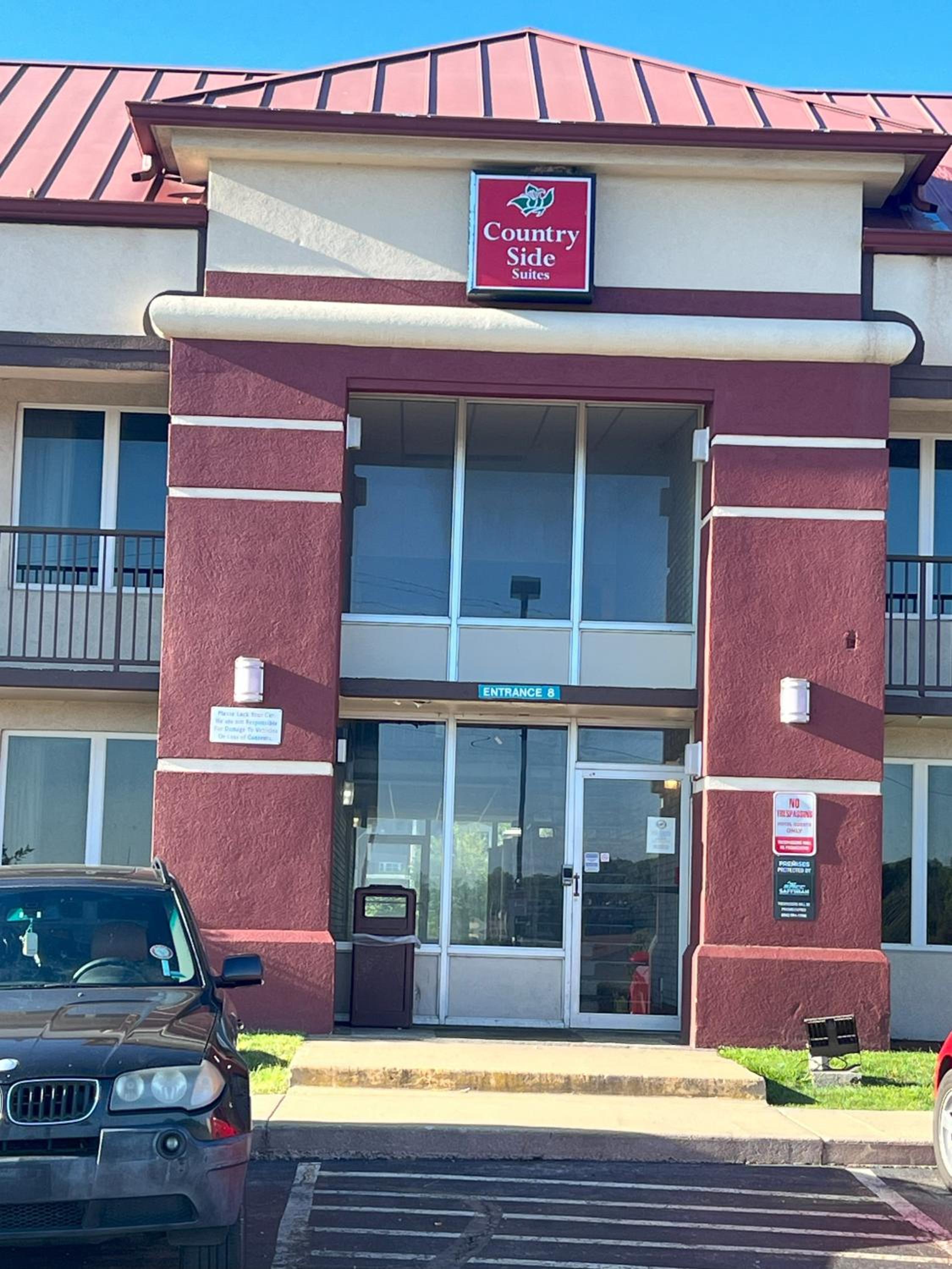 Countryside Suites Kansas City Independence I-70 East Sports Complex Hotel