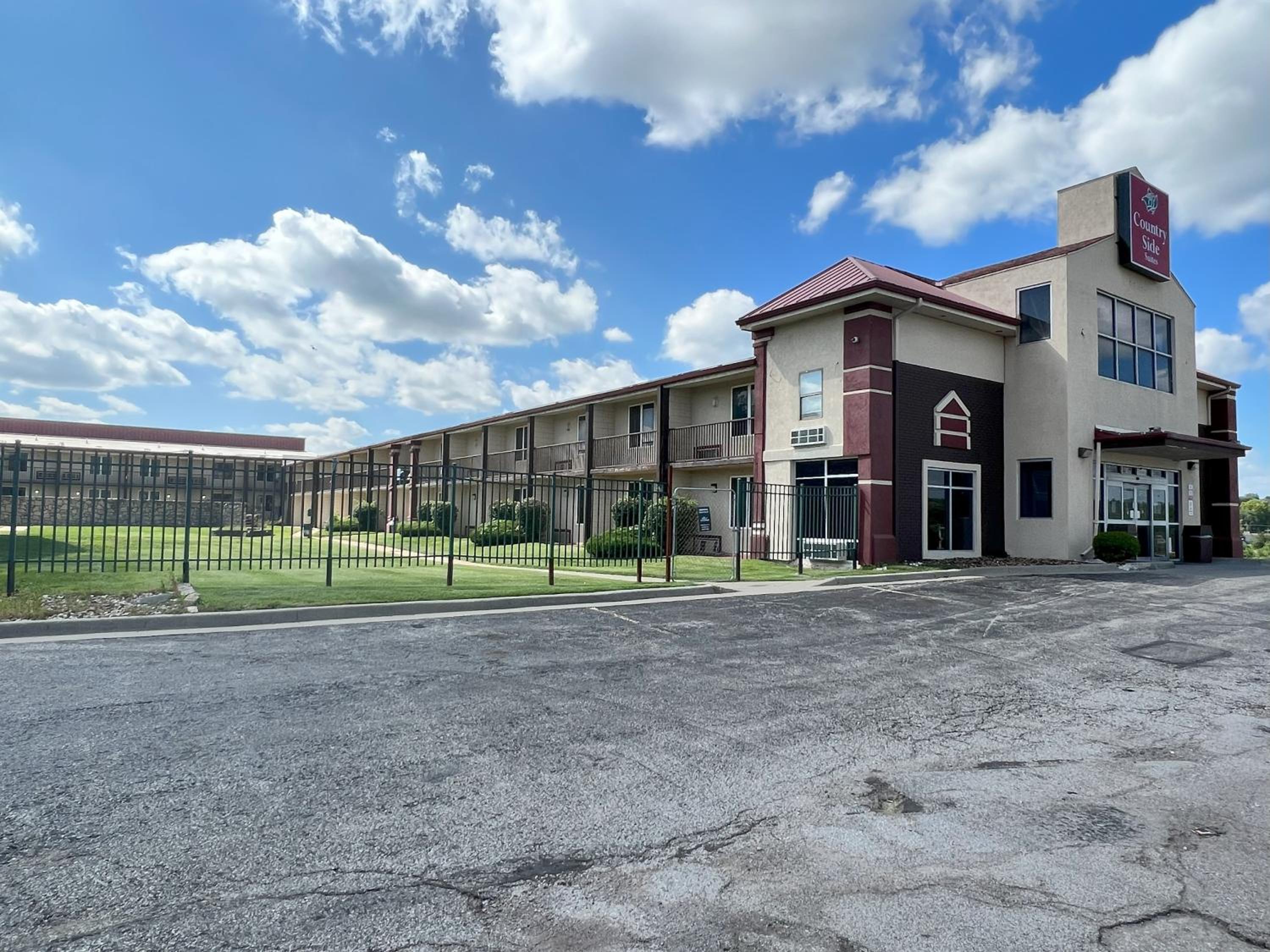Countryside Suites Kansas City Independence I-70 East Sports Complex Hotel, Bilde 70
