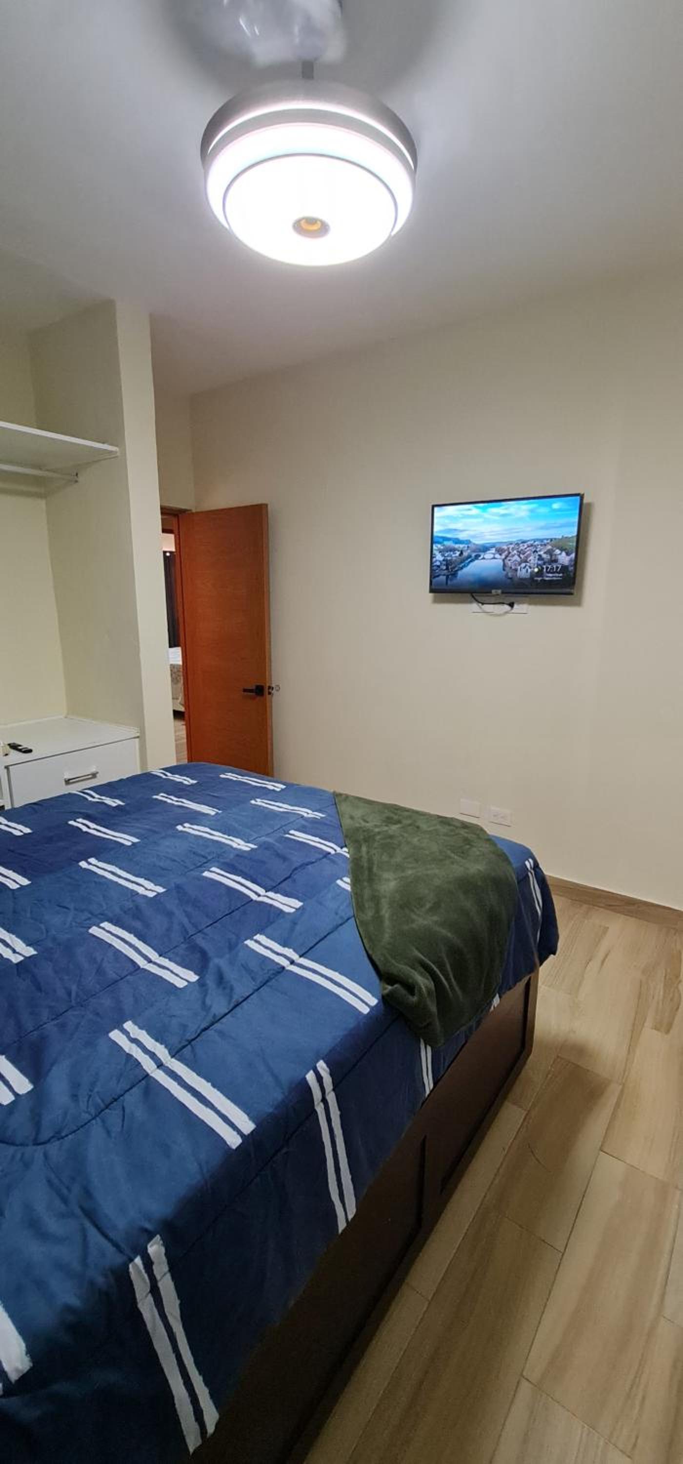 Apartament central frente al mar